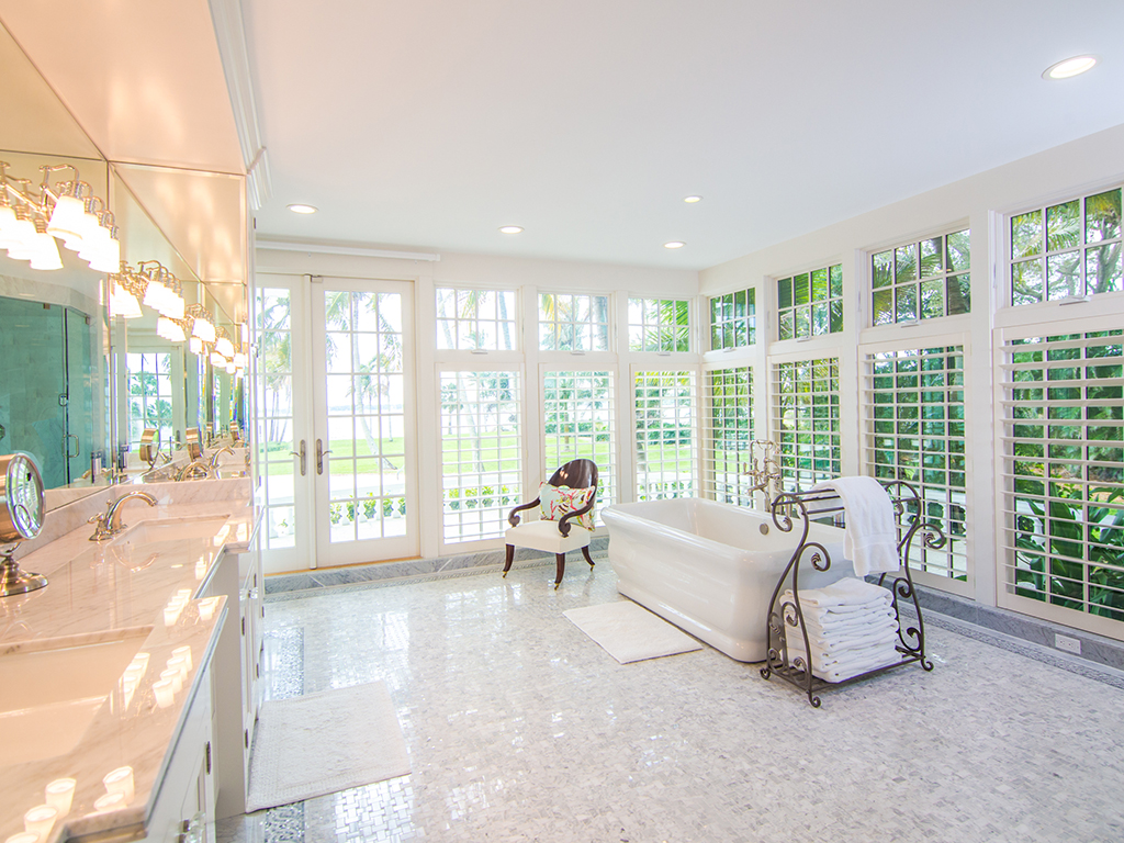 masterbath1web.jpg