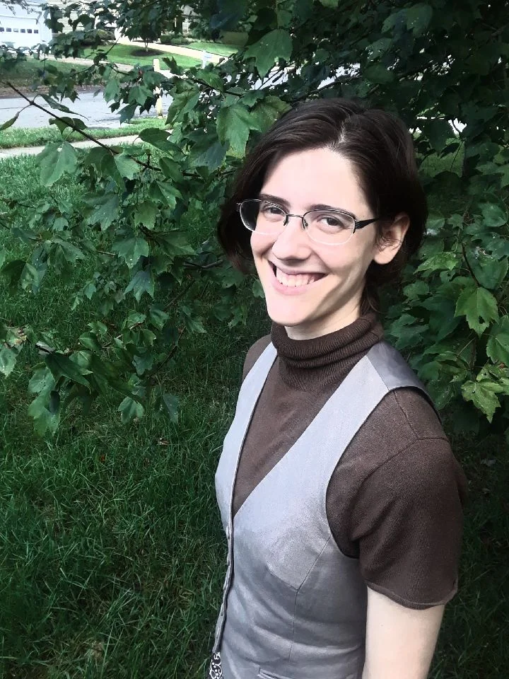Stephanie_Helmick Headshot.jpg