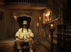 tumblr_mhp2w7IFST1r2pdy5o2_250.gif
