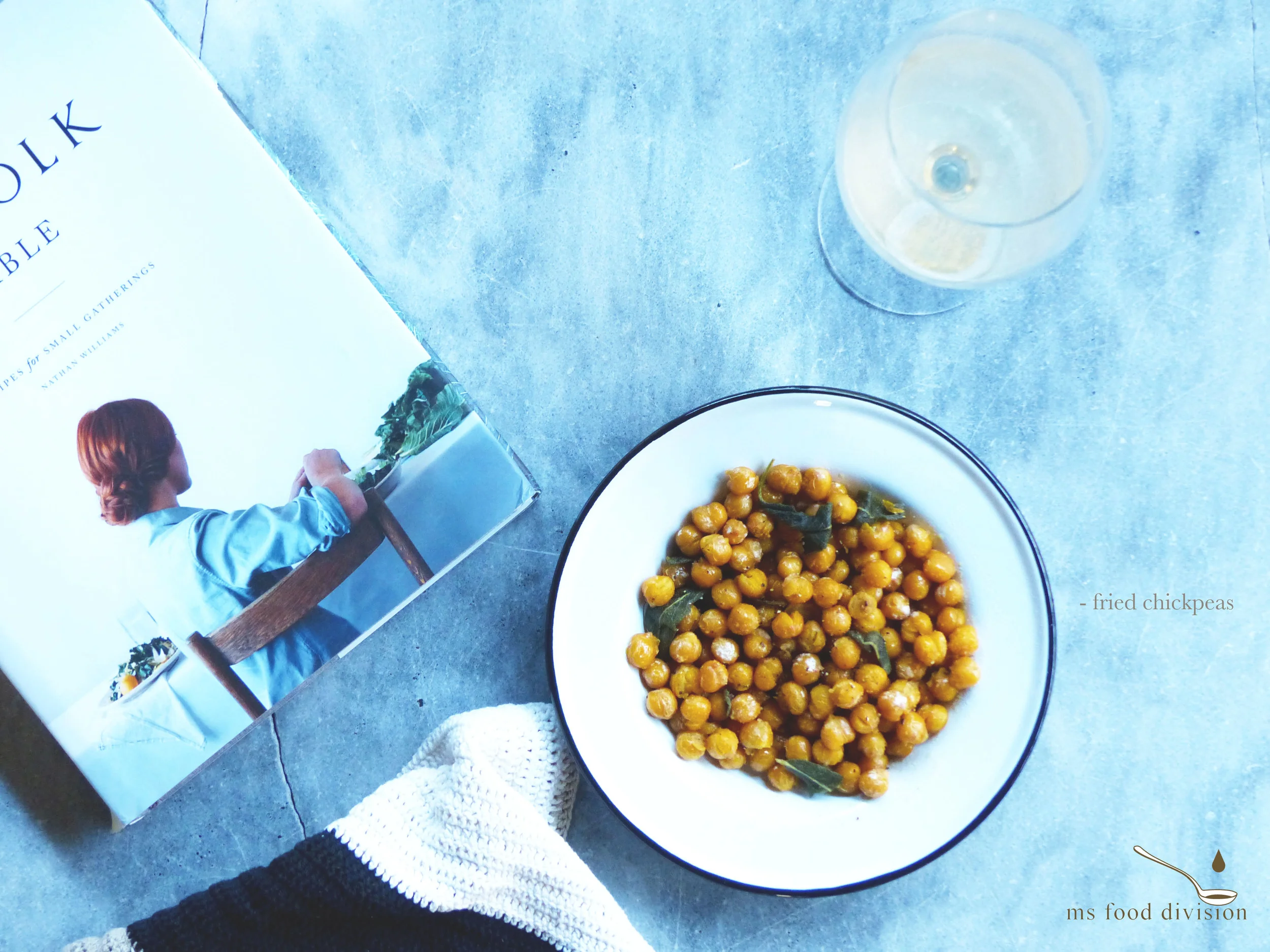 perfect snacks pair with a glass of wine or a beer. 