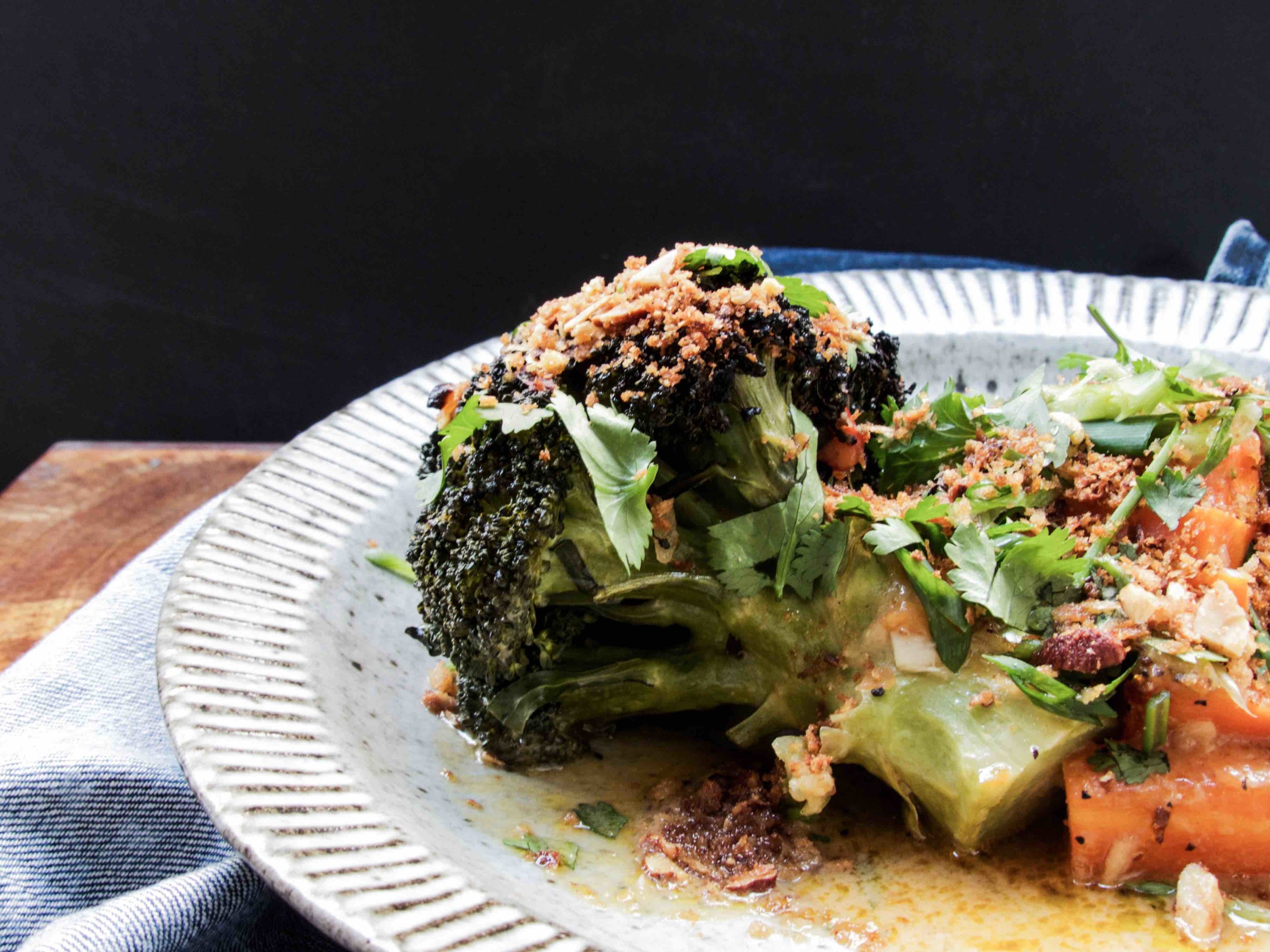 Thai Chili + Miso Sauce with Mixed Veggies 