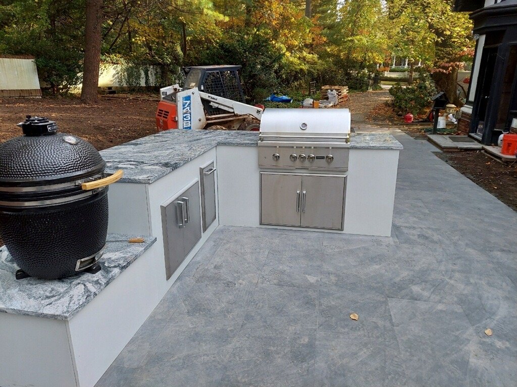 Outdoor Kitchen Cabinets - Grasstains Landscaping