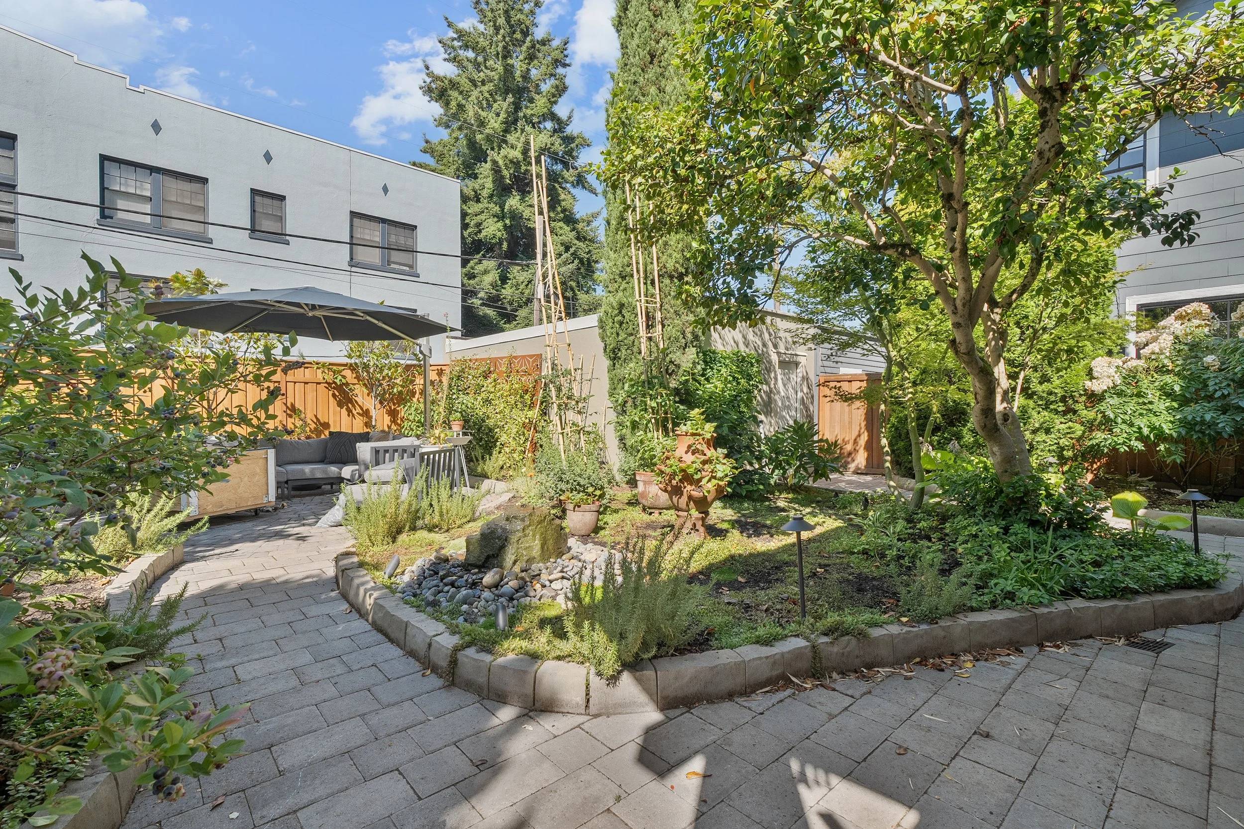 SE Ladd_Web Size_09.jpg