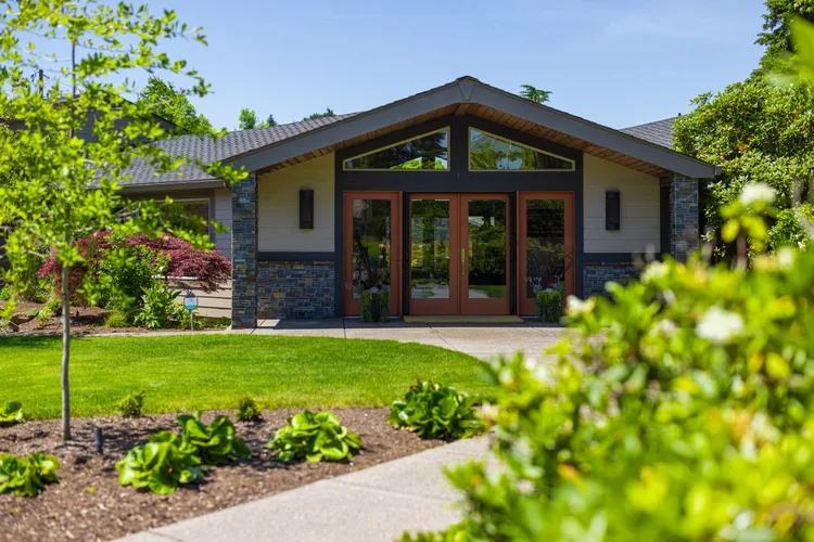 Salmon Creek Mid-Century Modern Revitalization
