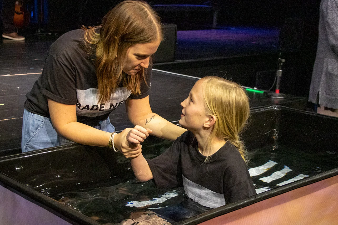 2019-04-20_Baptism-02_IMG_7935w.jpg