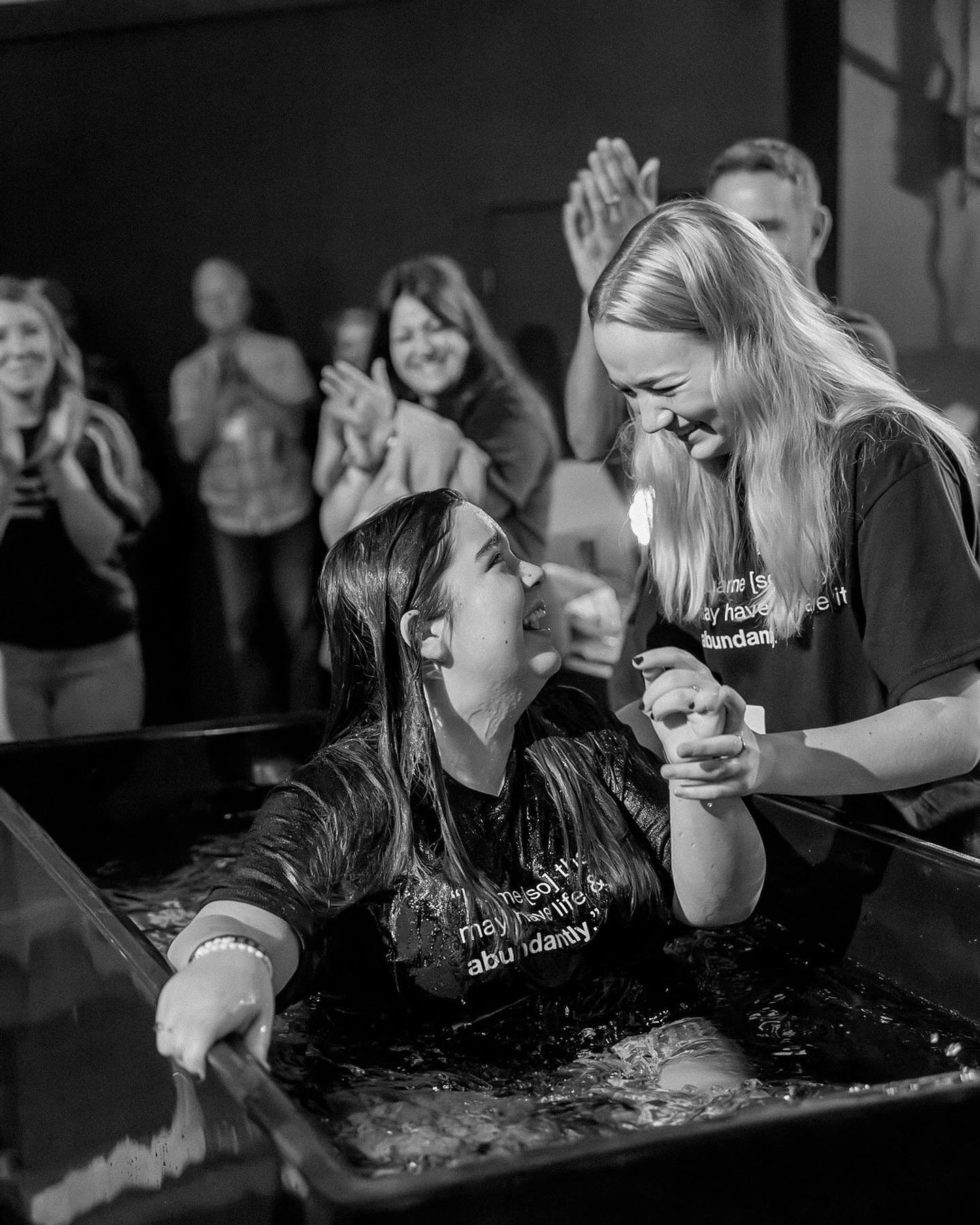 BAPTISM SUNDAY 🌊
We had such an incredible weekend hearing so many stories about how God has moved &amp; celebrated the past being washed clean for so many members of our church family!! Thank you Jesus!!✝️
➡️More photos to come!