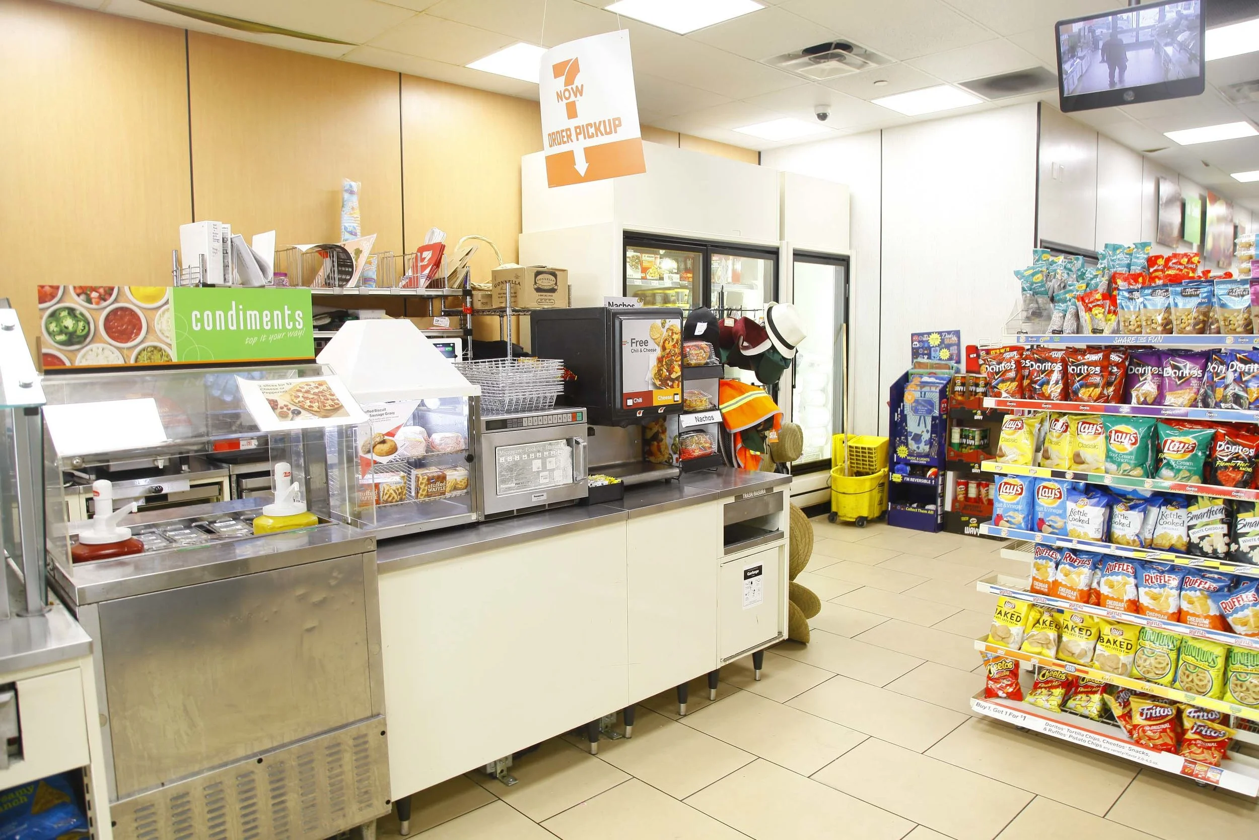 7ELEVEN_20.JPG