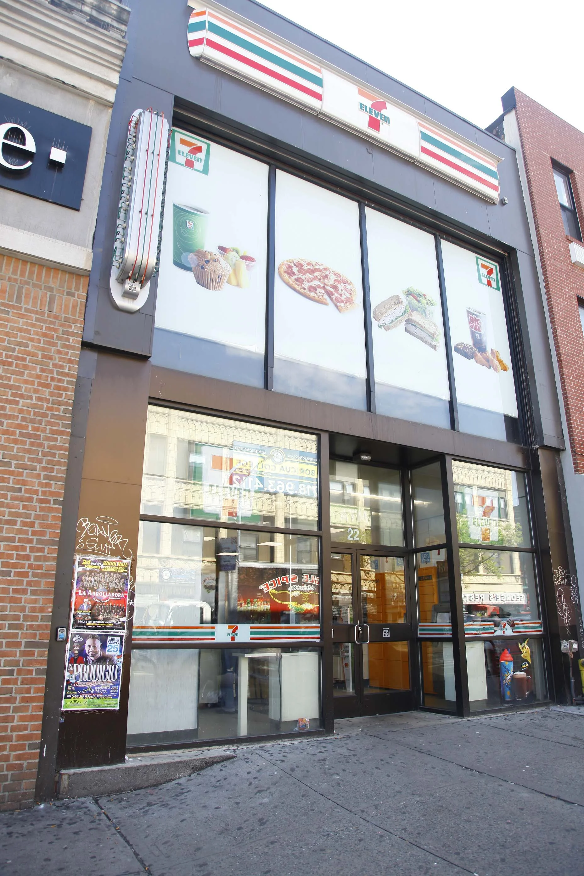 7ELEVEN_27.JPG