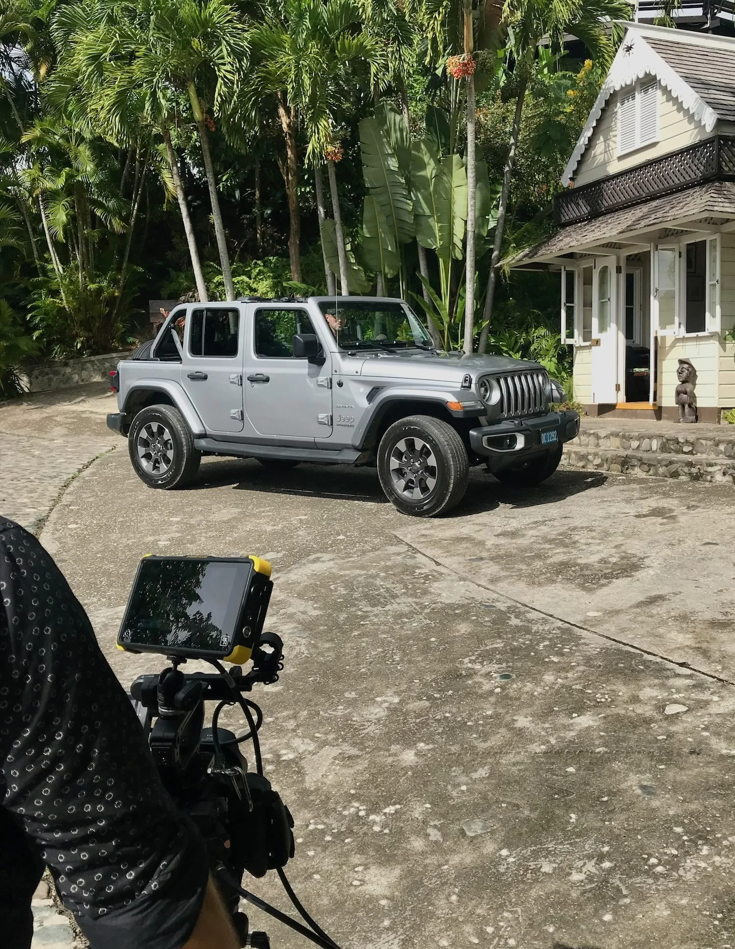 jeep shaggy CNT.jpeg