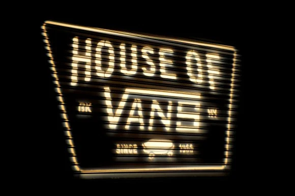 08.29.12-House-of-Vans-004_21-580x385.jpg