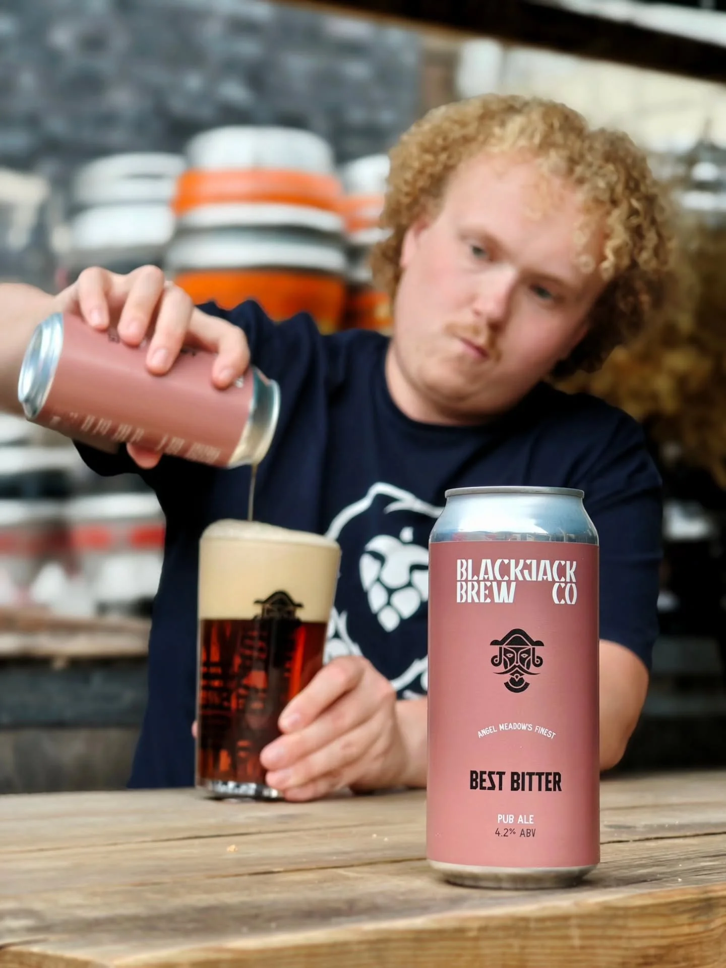 Best! We all love to chat about how fresh an IPA is, but how about a Bitter? ⭐ 

We think it's equally as exciting! 20kg of the finest English Bramling Cross hops go into ours. At just over a week old, it pops with blackberry, marmalade and hedgerow 