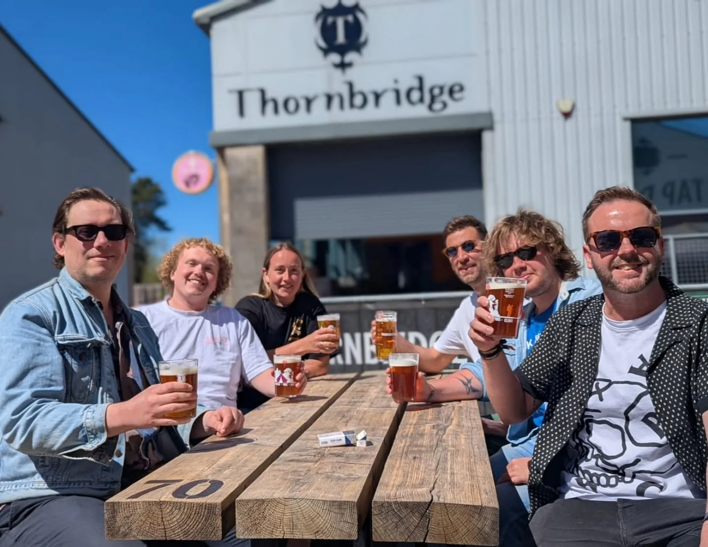 ☀️The Beautiful North V2

The team headed over to see the lovely lot @kelham_island_brewery  to do the second run of 'The Beautiful North'. 

🍺 This time you'll be seeing this 4.8% Juicy Pale Ale return in cask. Bursting with Citra &amp; Crush its t