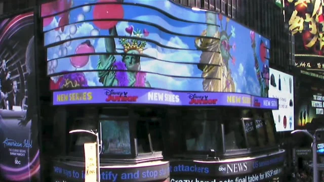 Fancy Nancy Times Square Supersign