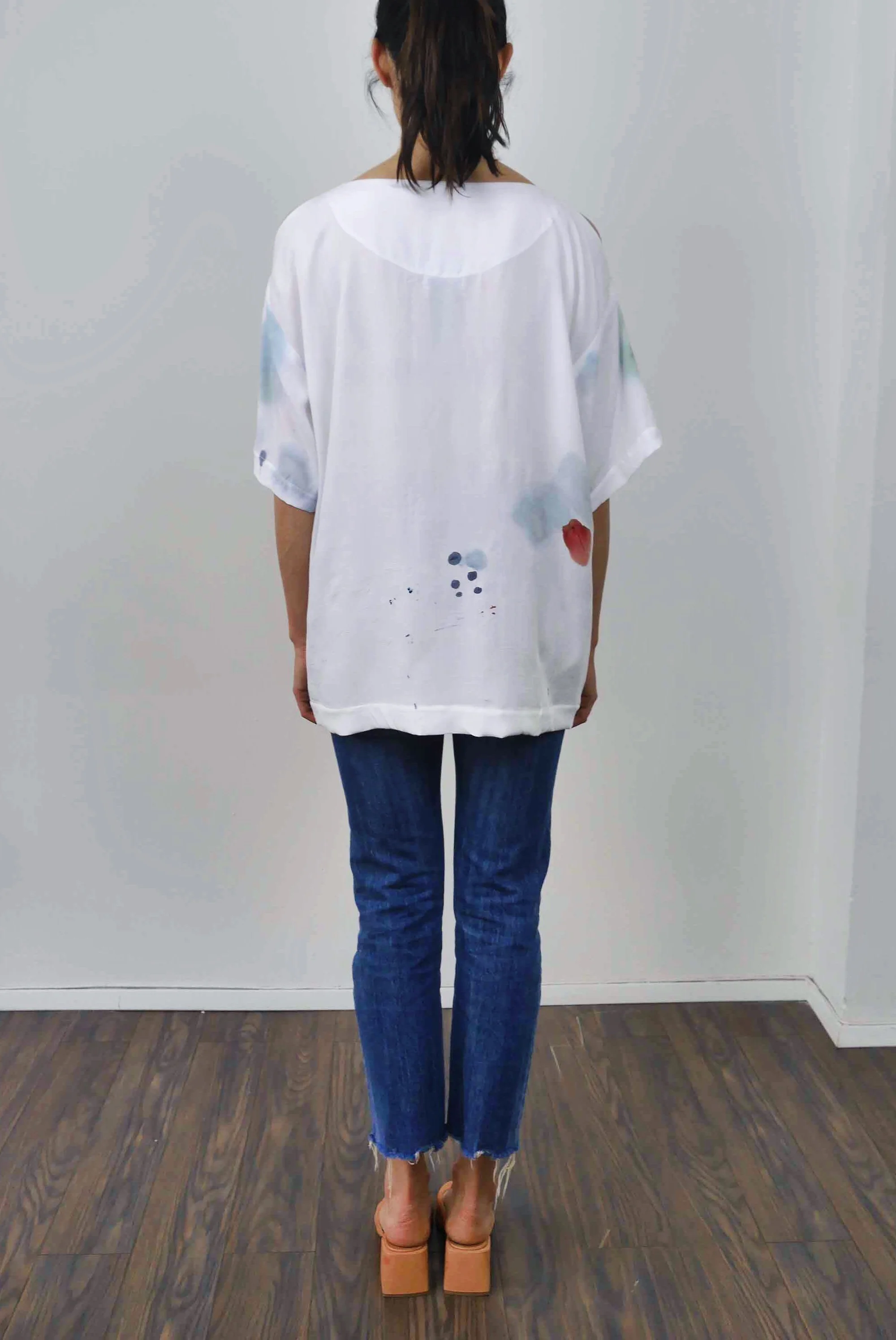 peekaboo dani back.jpg