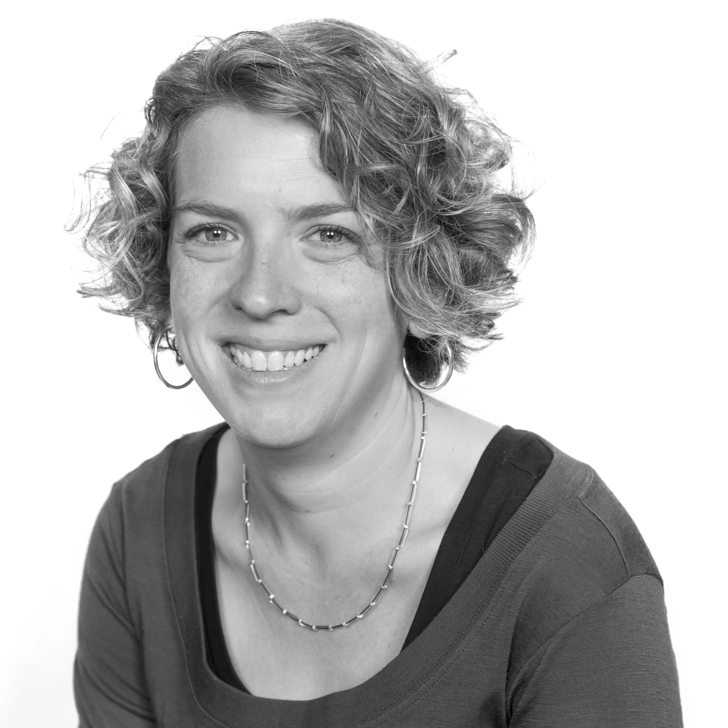 HANNAH BEVERIDGE/ SENIOR STRATEGIST