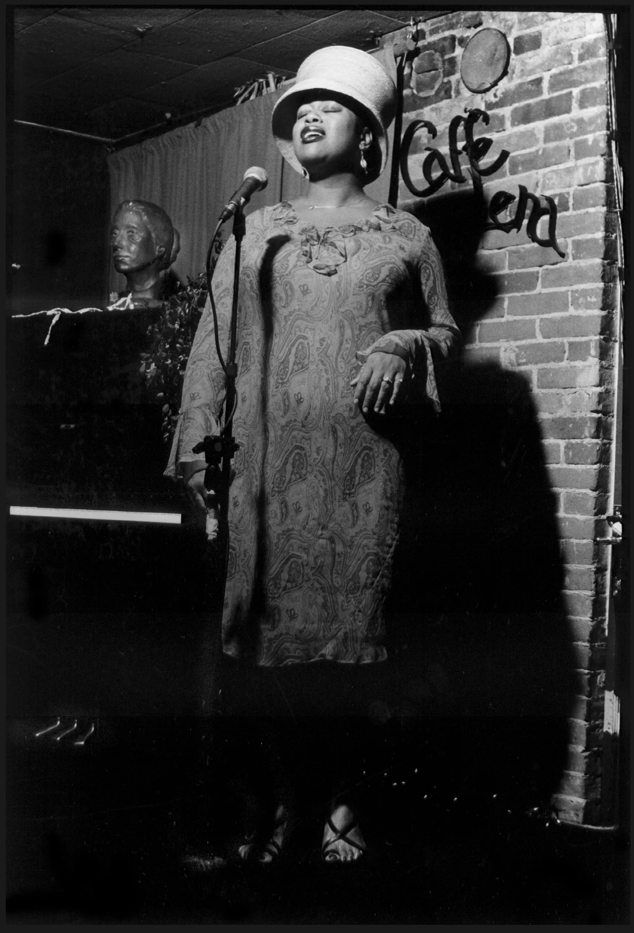 Carol R. Daggs gelatin silver print 2003, 16 x 20”