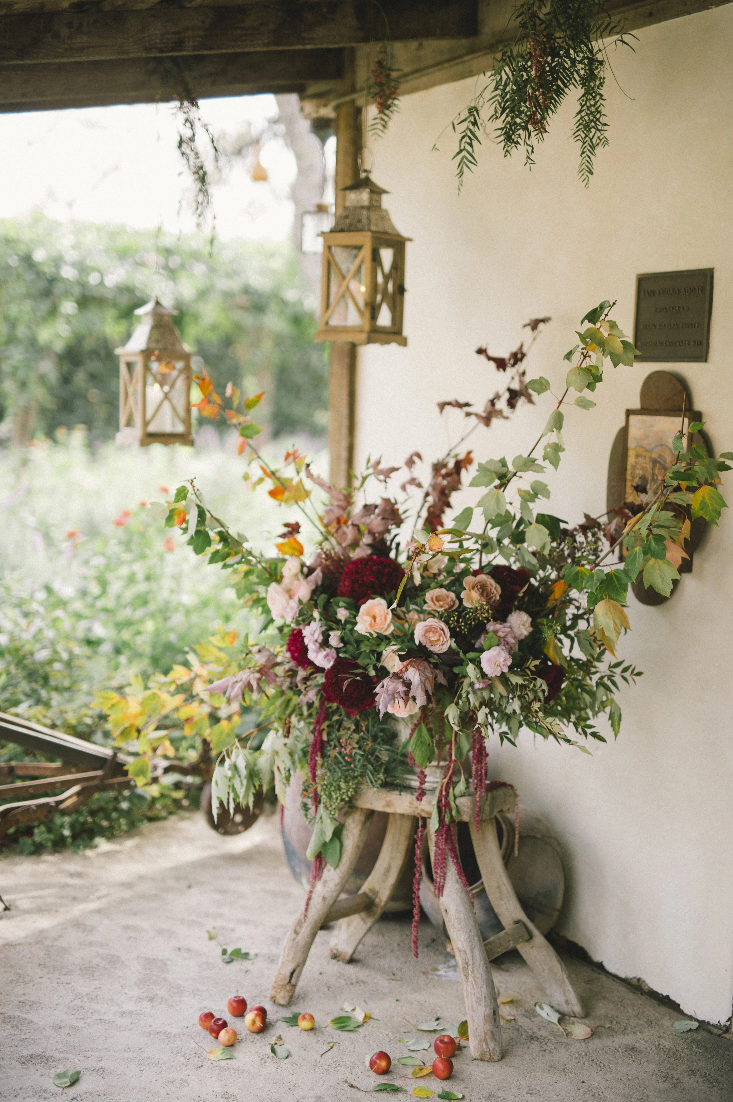 EventoftheSeason_SanYsidroRanchWedding_SantaBarbaraWedding_EmilyBlakePhotography (26).jpg