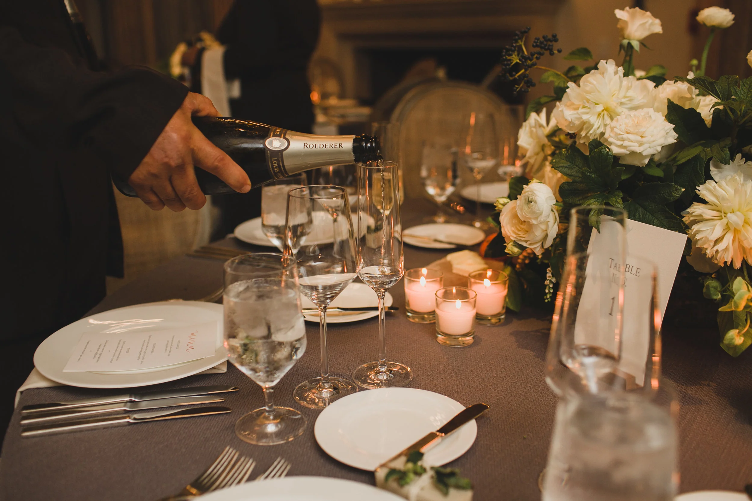 Capa&Troy-ReceptionPhotos-LilyRoPhotography-50.jpg