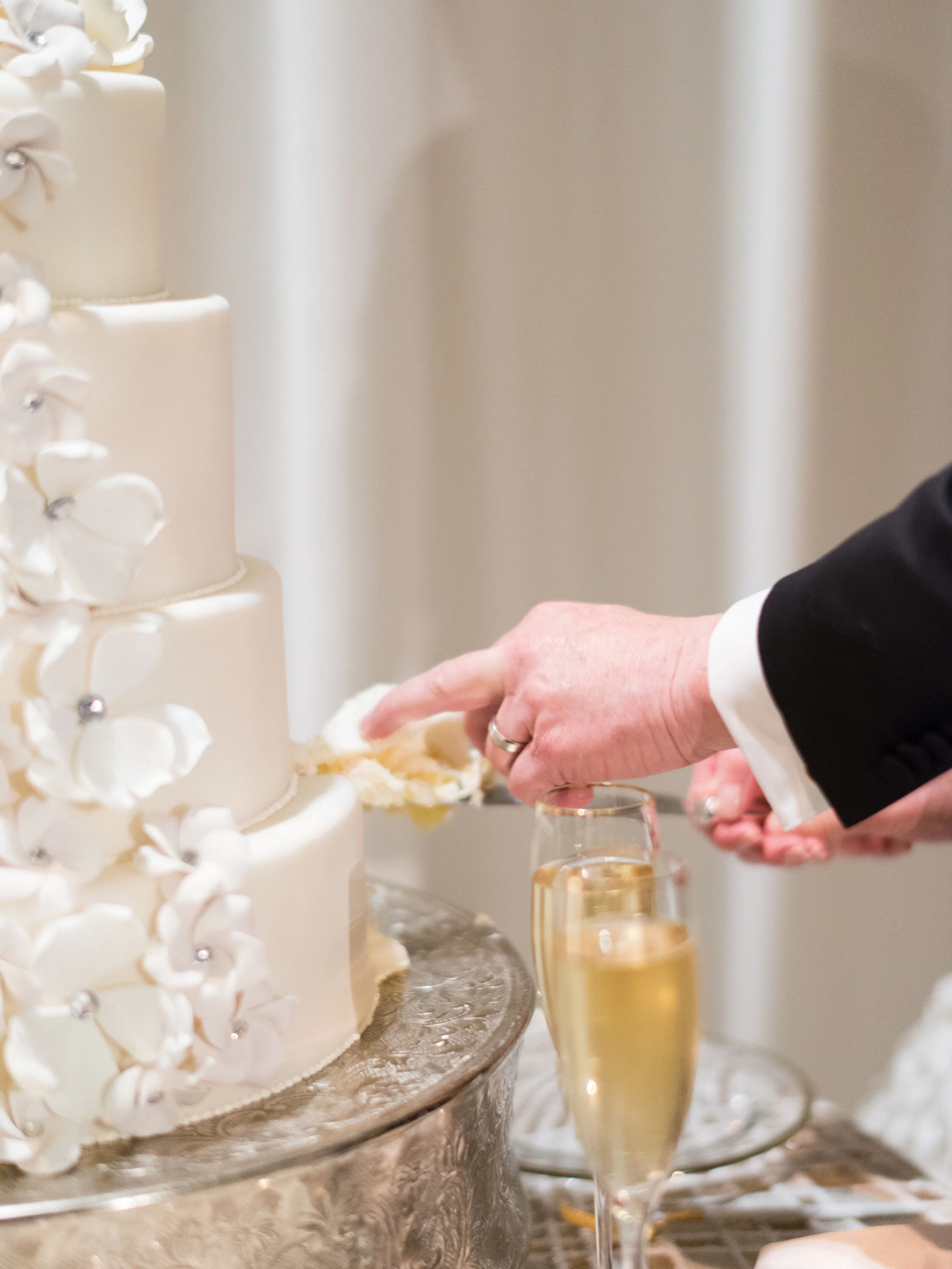 00940-Claire+GeneWedding.jpg