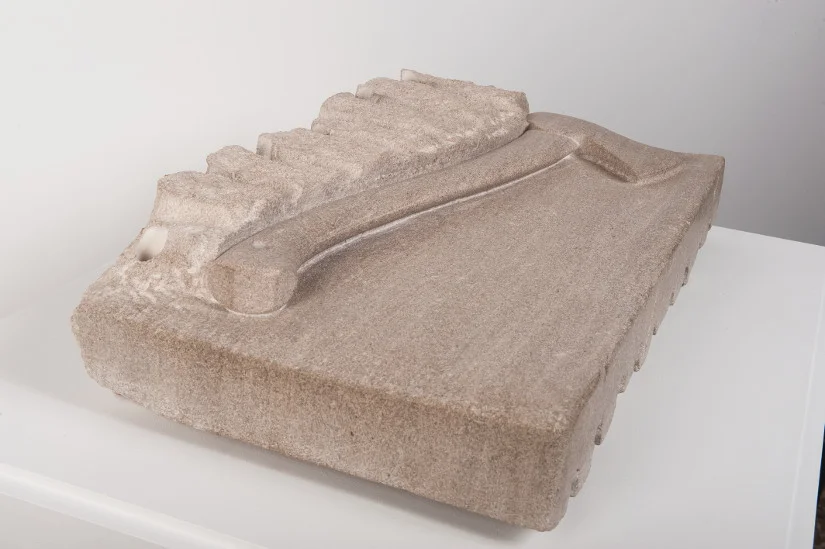 Kinney-stoneax1.jpg