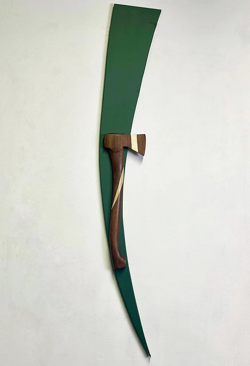 1200_Tusk_view1.jpg