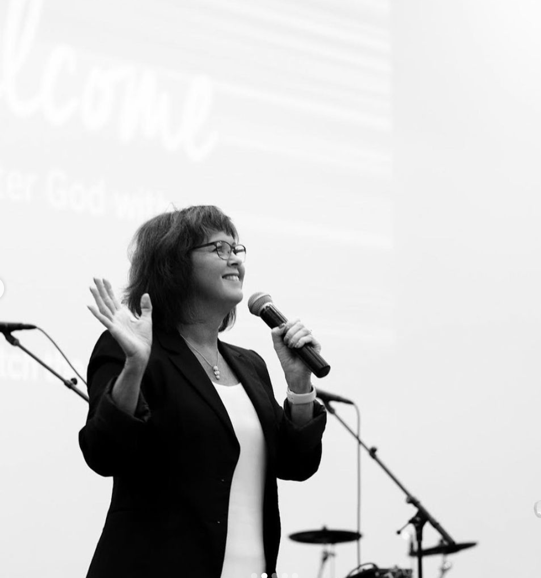 Testimonies Around the World - Oceania