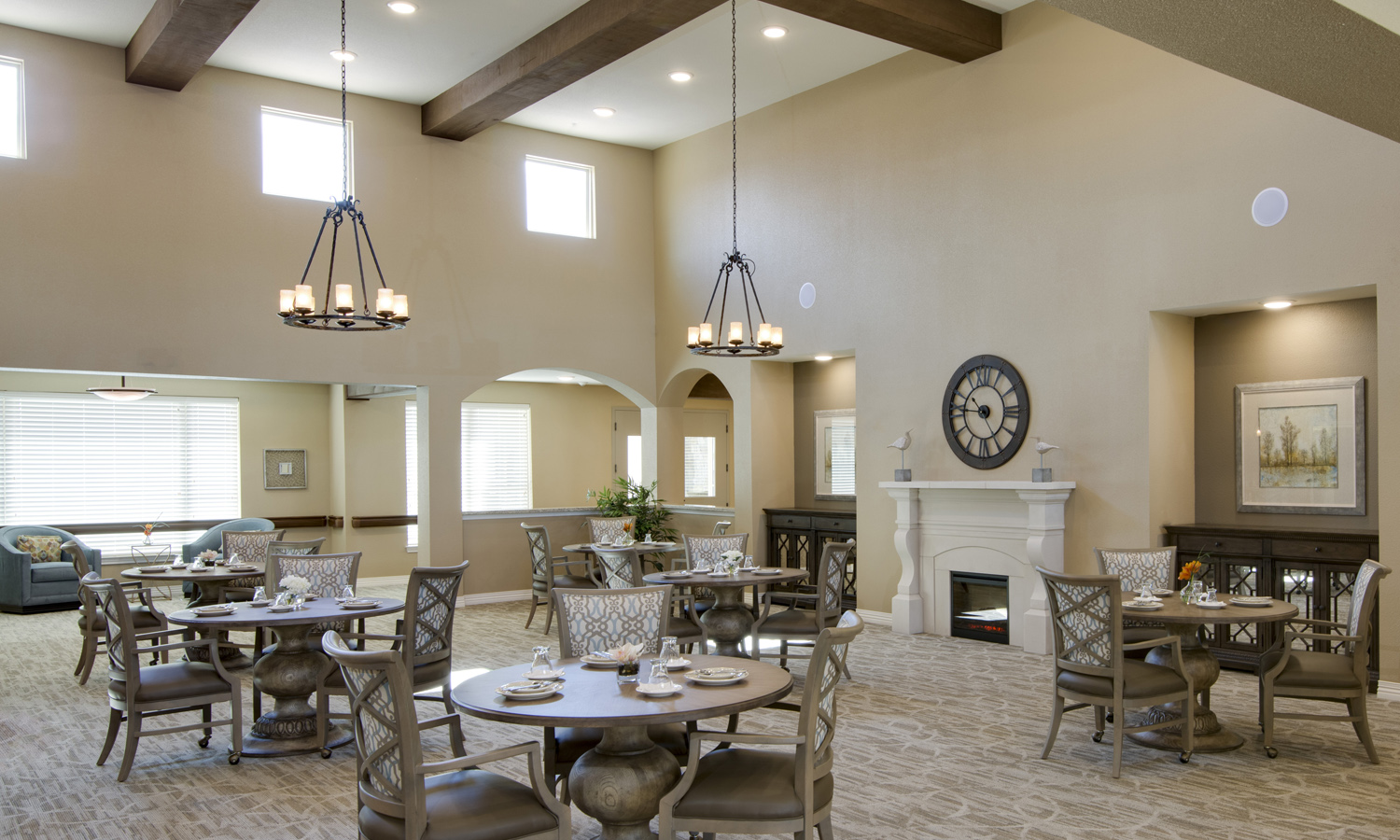 Pi Architect Skilled Nursing The Medical Resort at Willowbrook Dinning Room.jpg