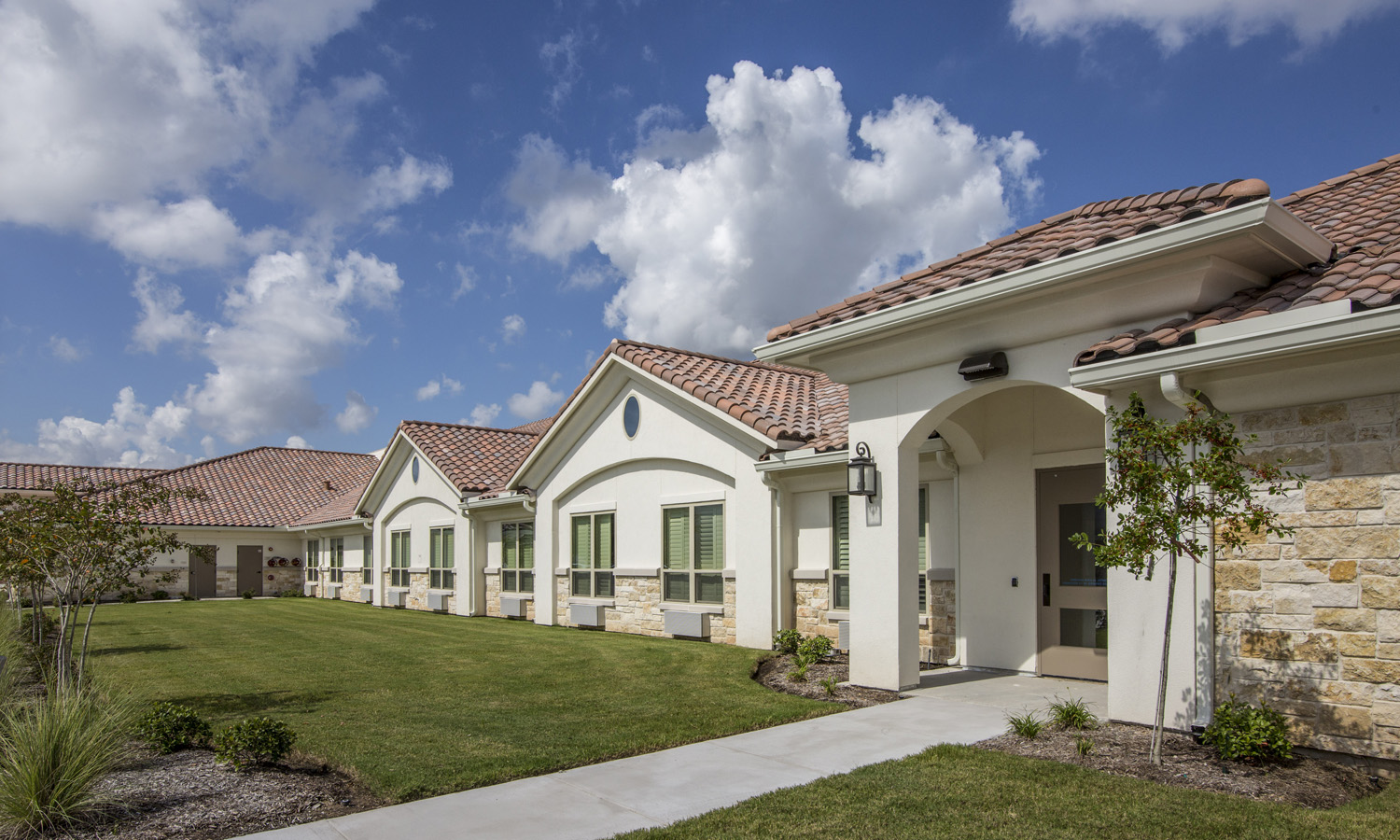 Pi Architects Skilled Nursing The Medical Resort at Willowbrook Side Entrance.jpg