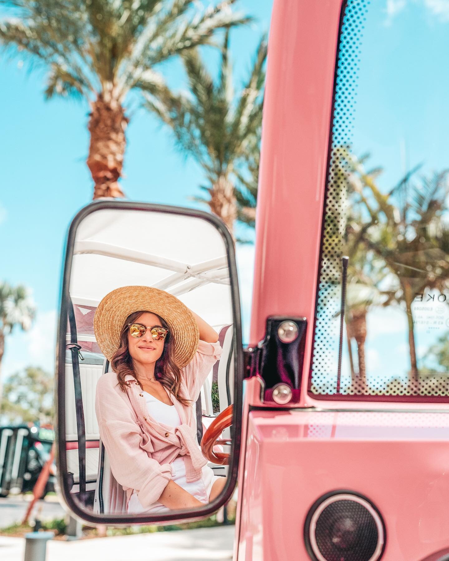 @moke has made its way to Tampa!

You can check out this adorable car at the @vinoyresort and they are available for rent now in the area! @moketampa