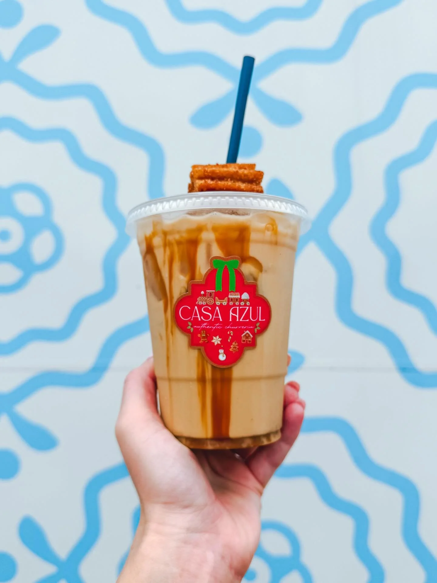 Best time of year at @casaazultpa 🎄✨☕️