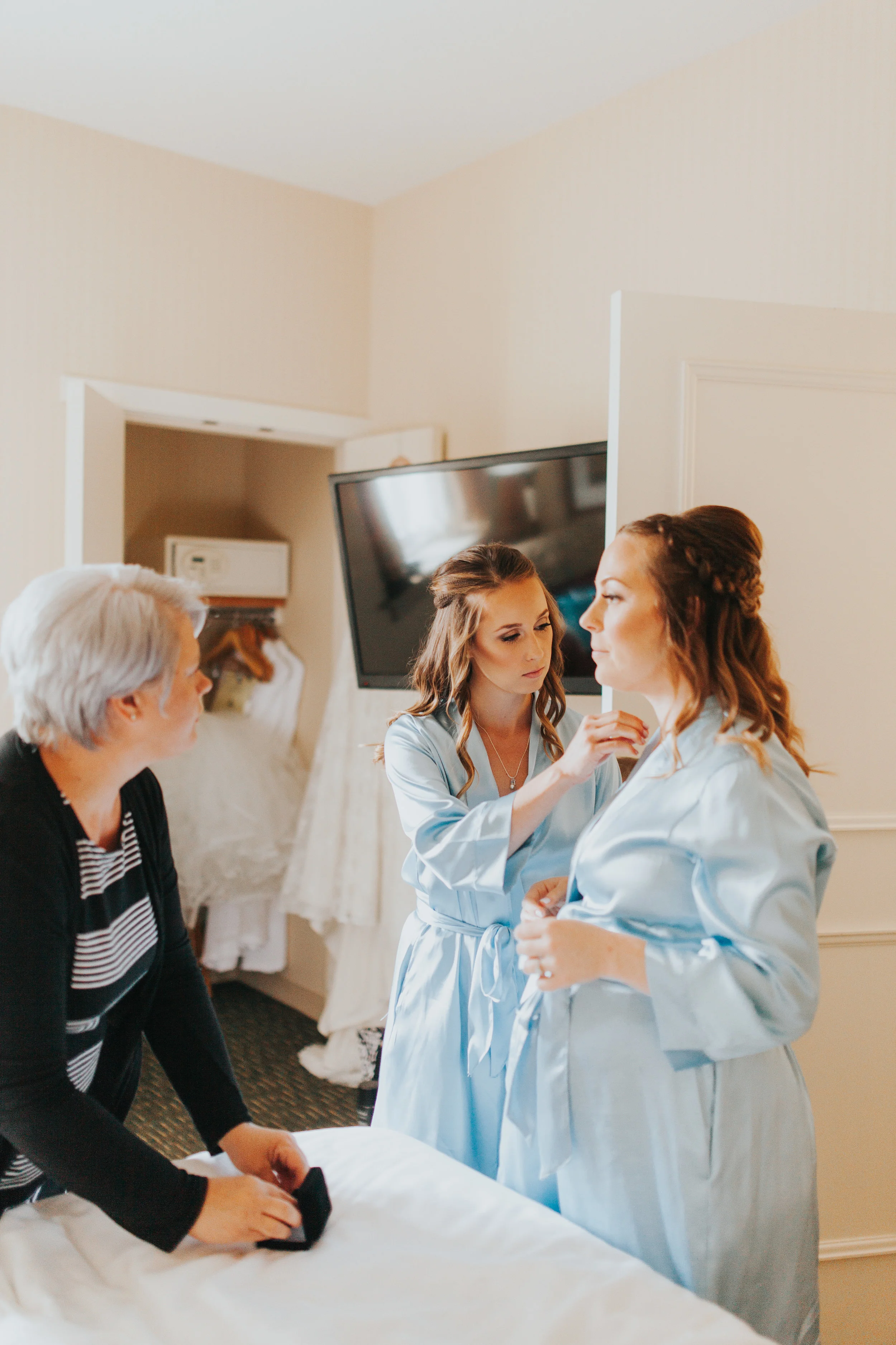 Jake and Rebecca 1 - Getting Ready-41.jpg