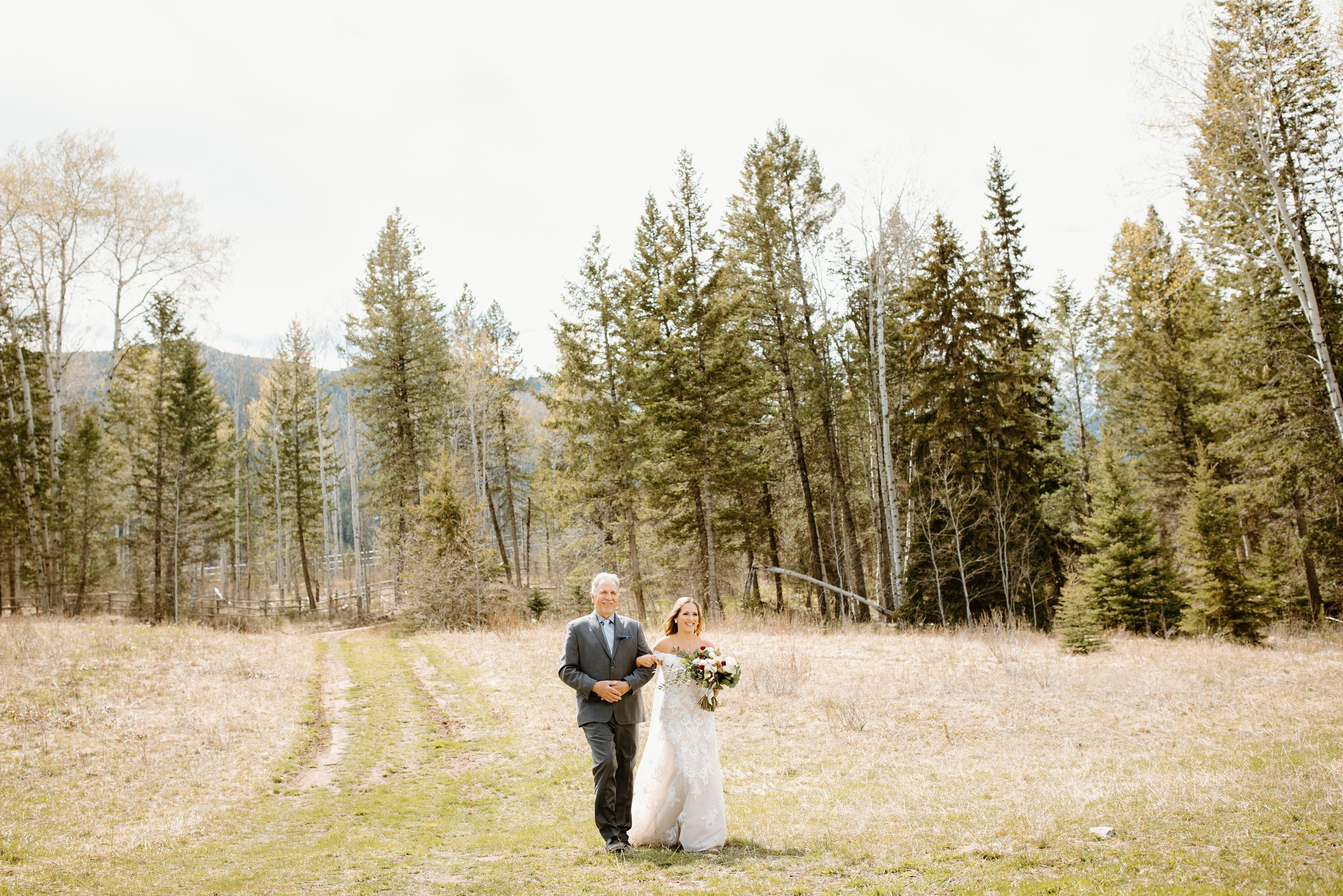 house-of-friesens-invermere-bc-wedding-r+a-14.jpg