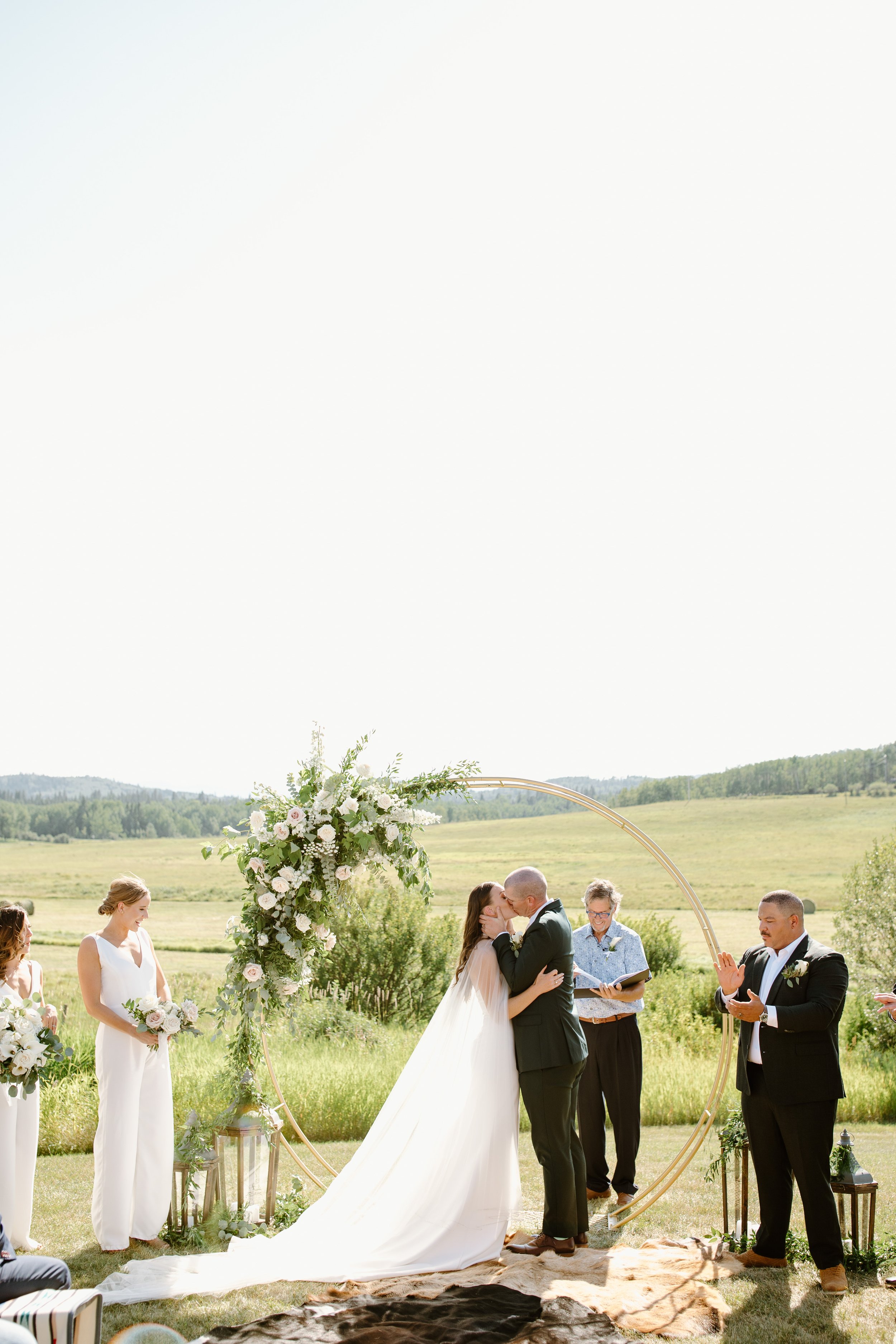 bragg-creek-alberta-mountain-bride-wedding-planning-129.jpg