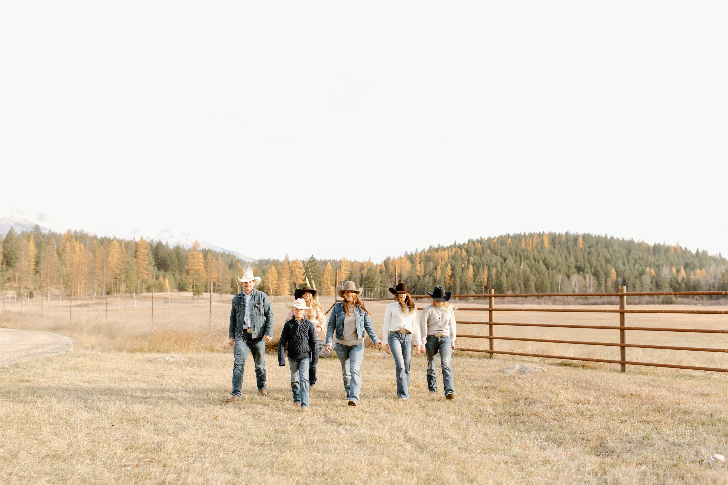 cranbrook-bc-ranch-family-session-21.jpg