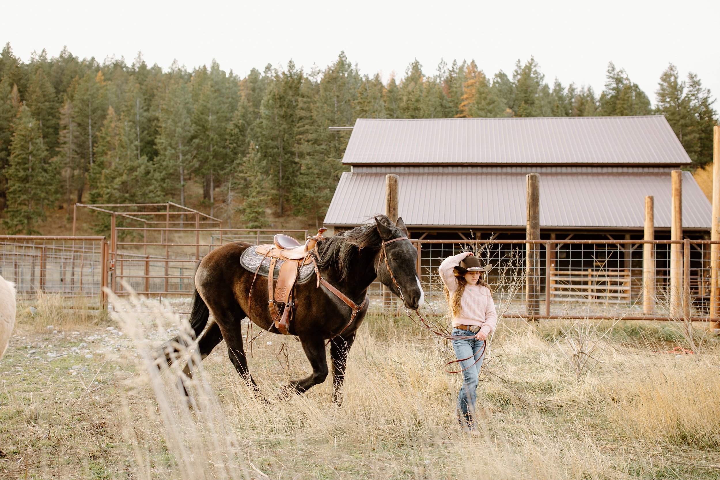 cranbrook-bc-ranch-family-session-25.jpg