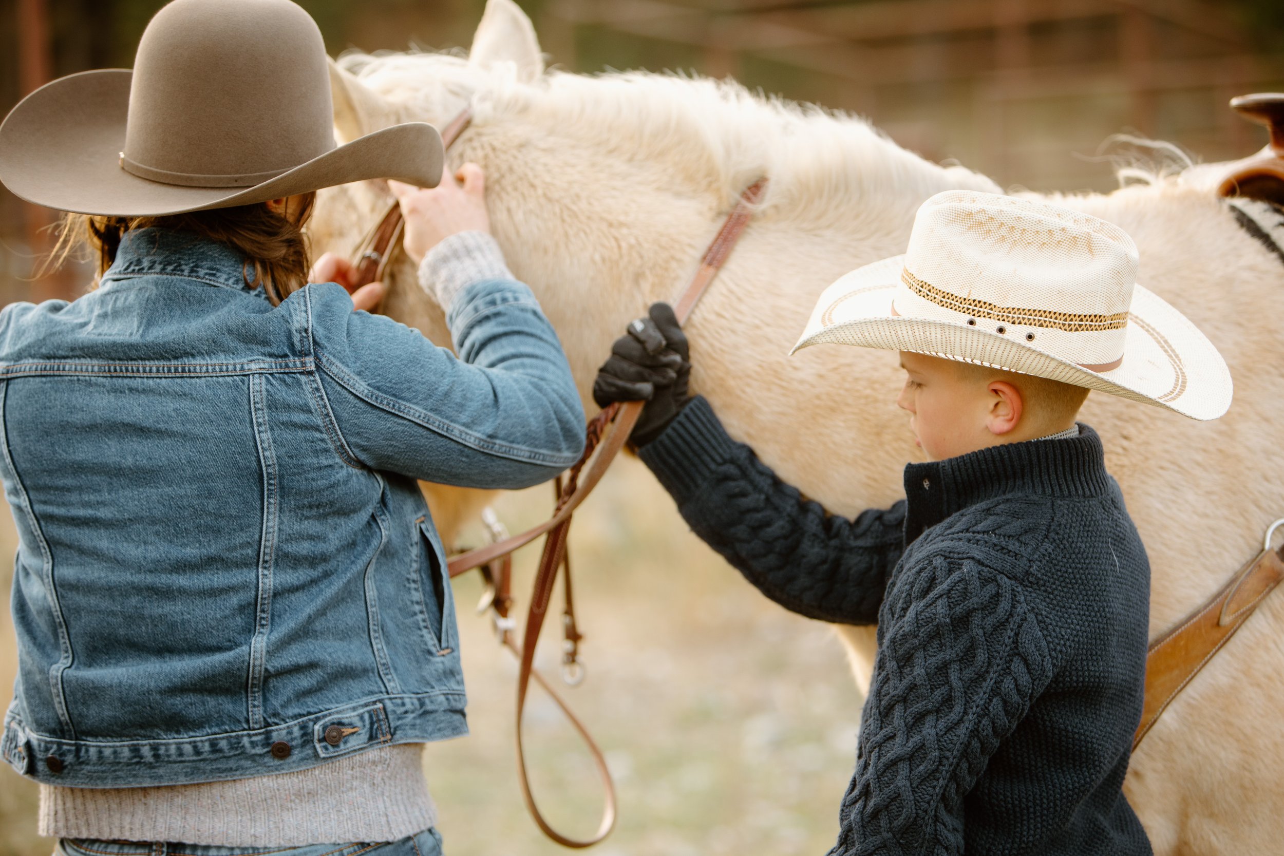 cranbrook-bc-ranch-family-session-26.jpg