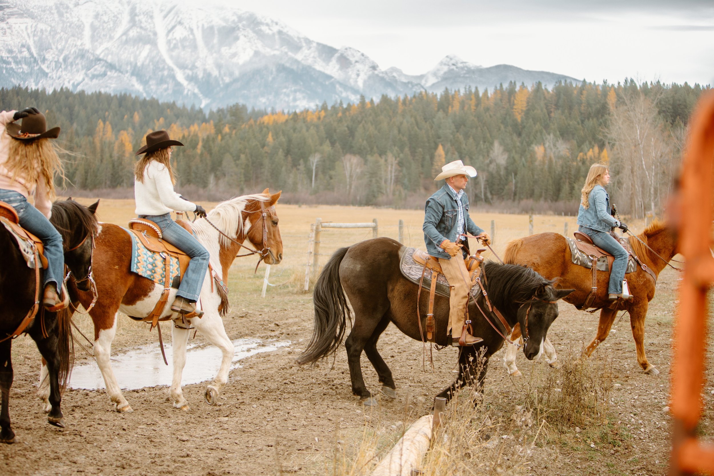 cranbrook-bc-ranch-family-session-45.jpg