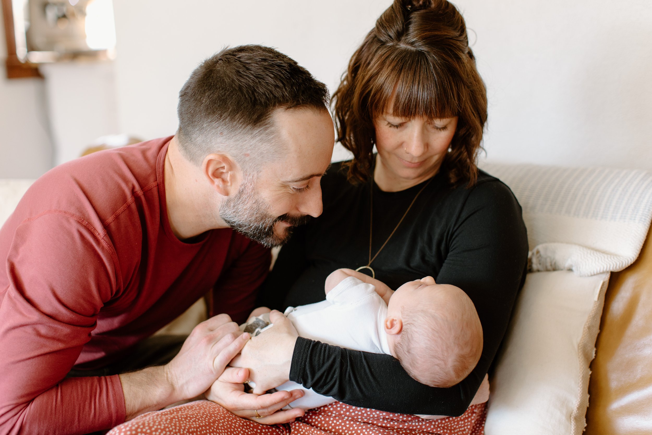 Kimberley-bc-at-home-newborn-session-M-1.jpg