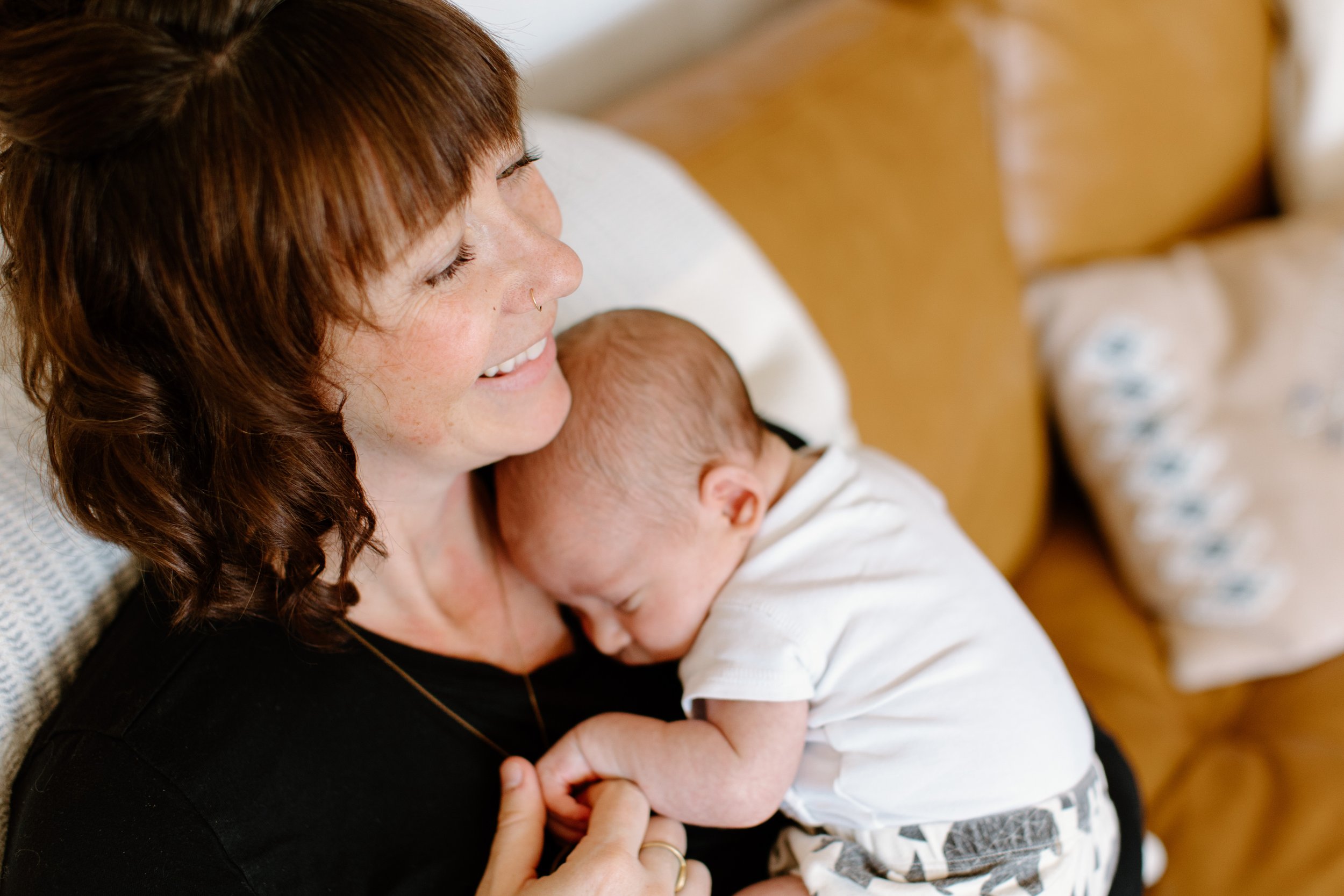 Kimberley-bc-at-home-newborn-session-M-13.jpg