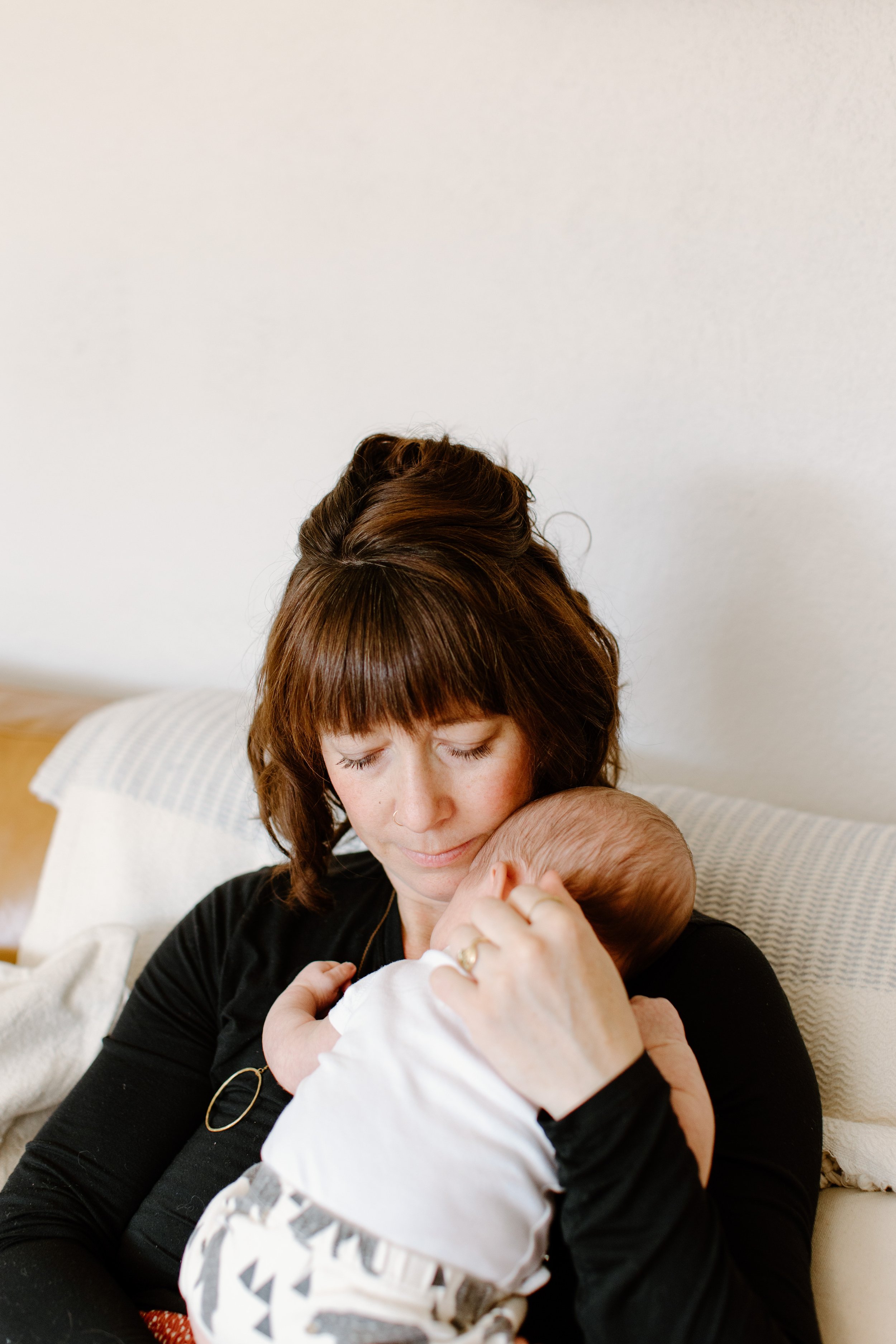 Kimberley-bc-at-home-newborn-session-M-14.jpg