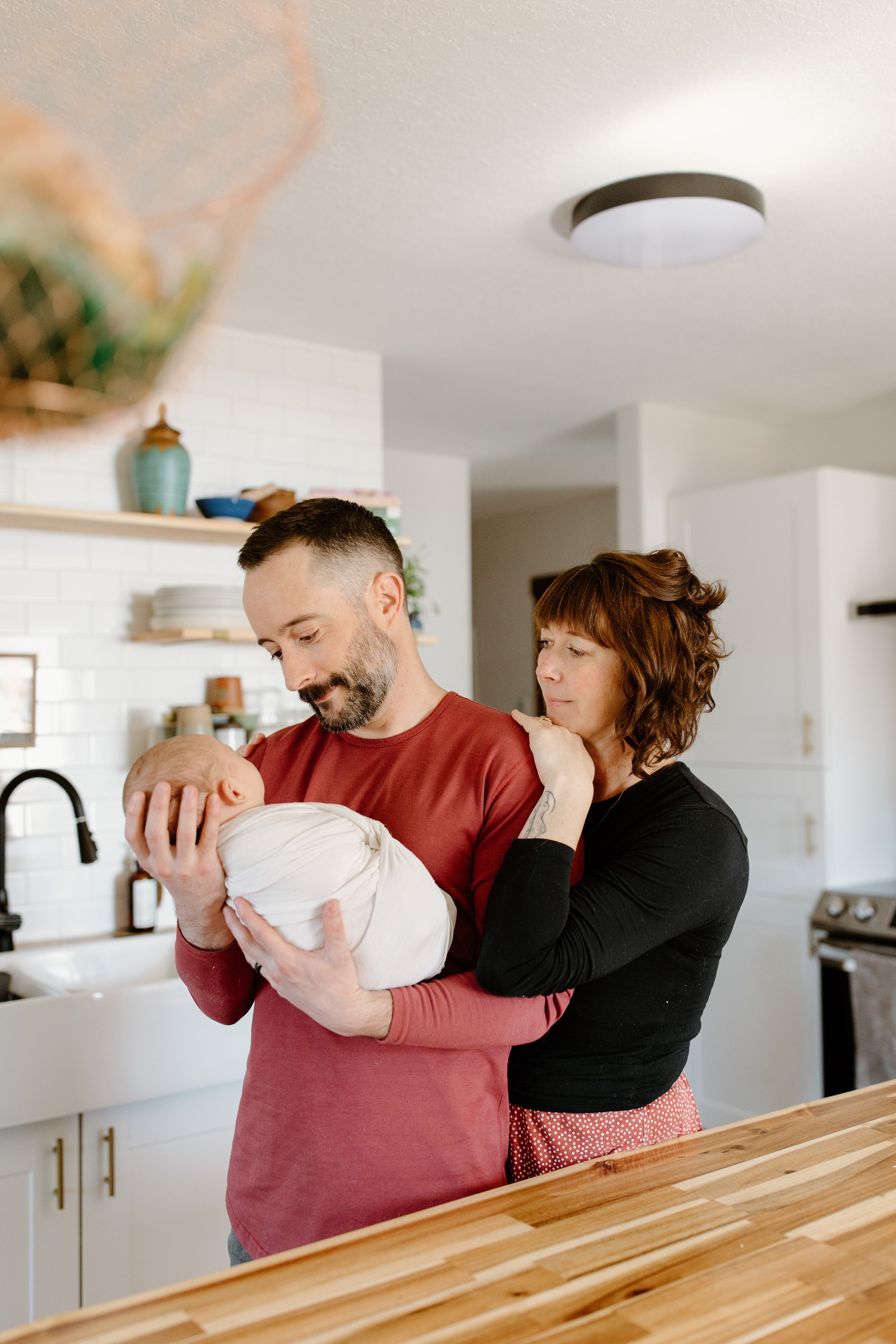 Kimberley-bc-at-home-newborn-session-M-30.jpg