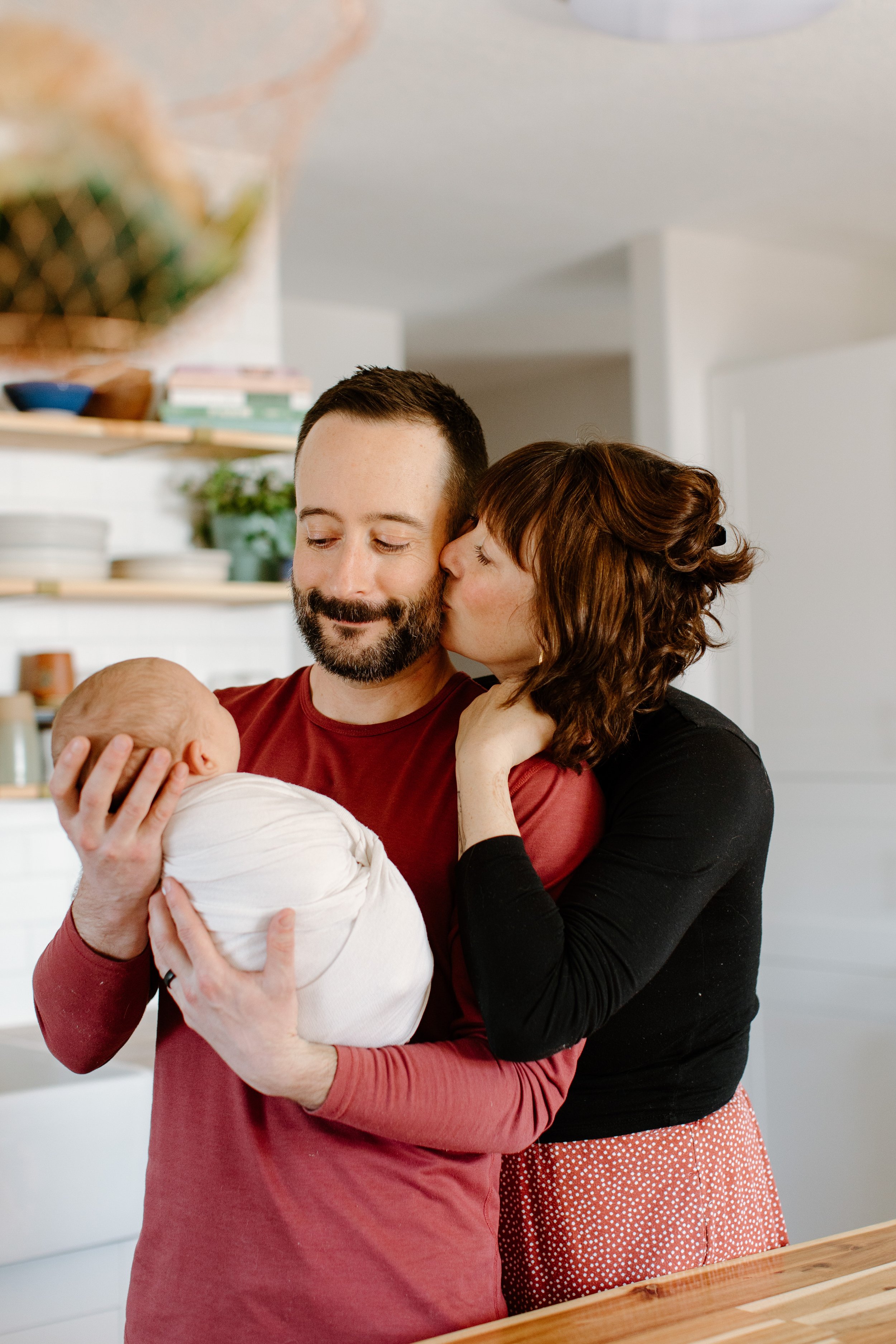 Kimberley-bc-at-home-newborn-session-M-31.jpg