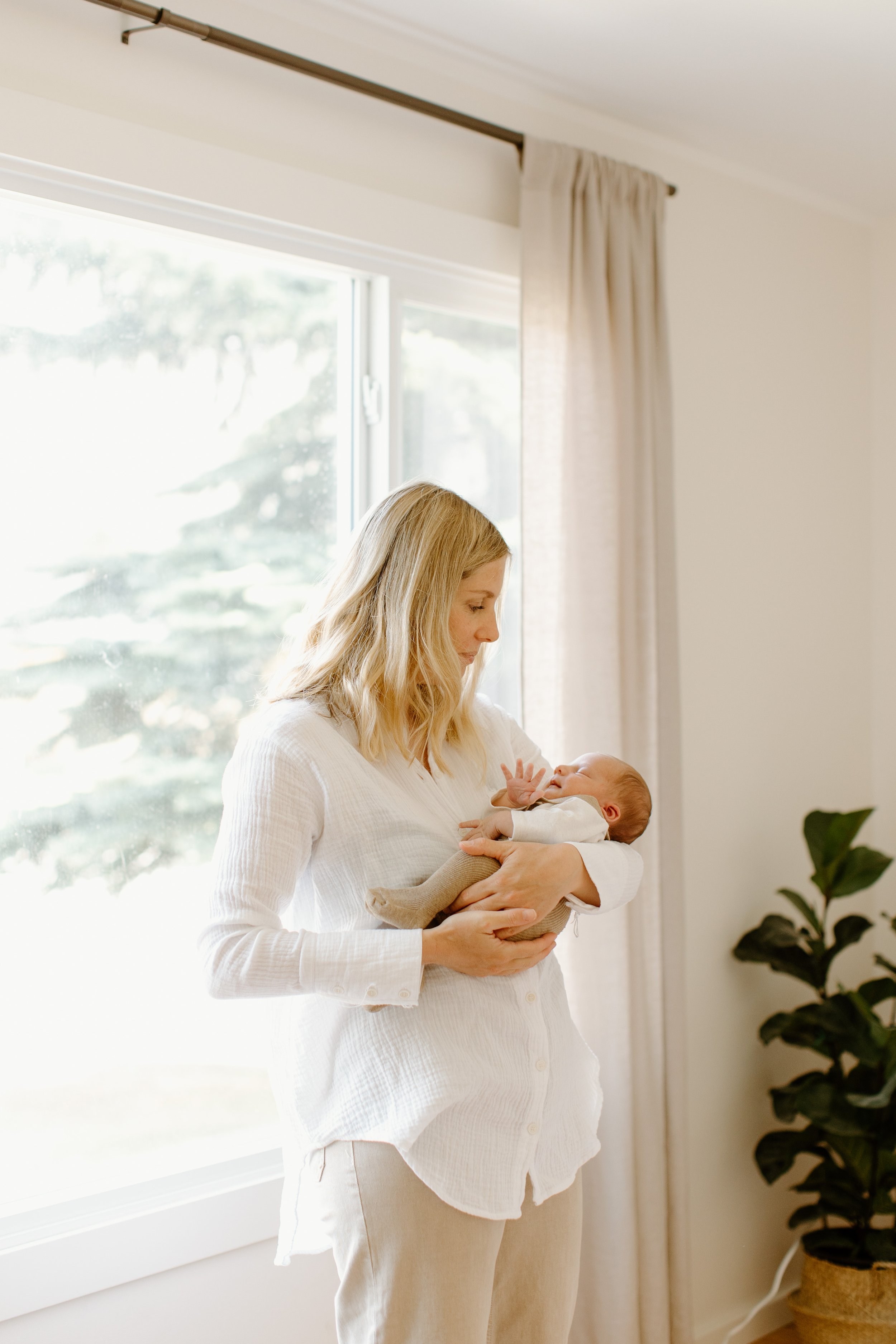 fernie-bc-at-home-newborn-session-L-15.jpg