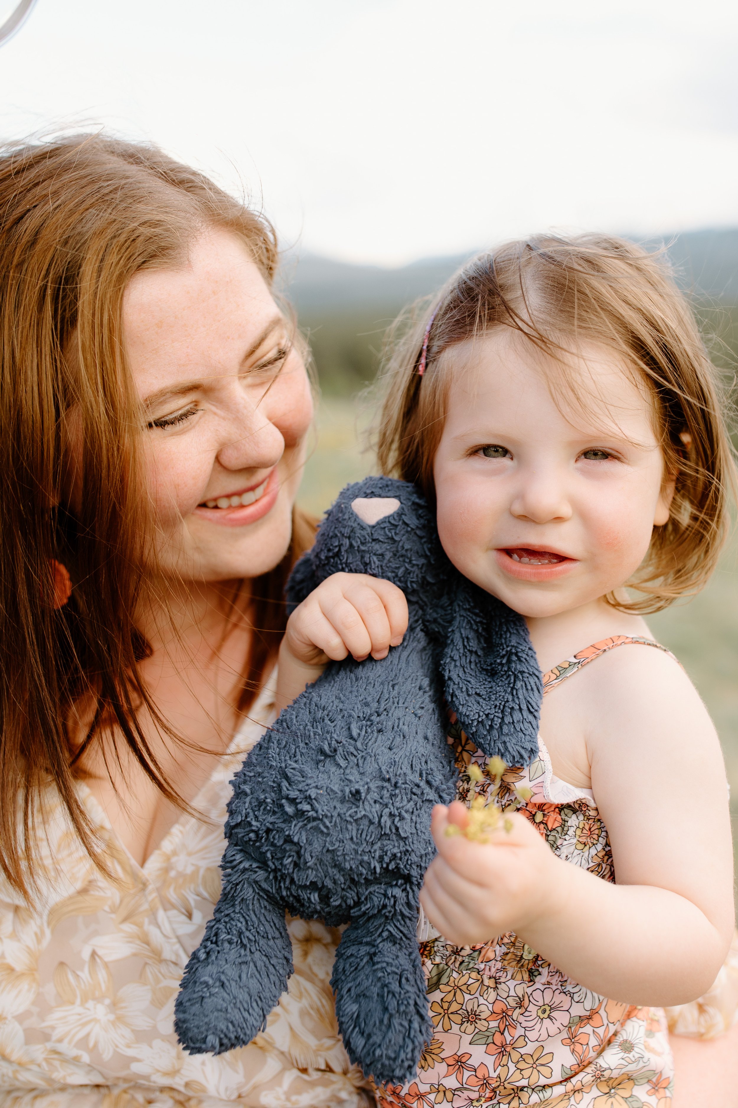 kimberley-bc-spring-wildflower-family-session-p-5.jpg