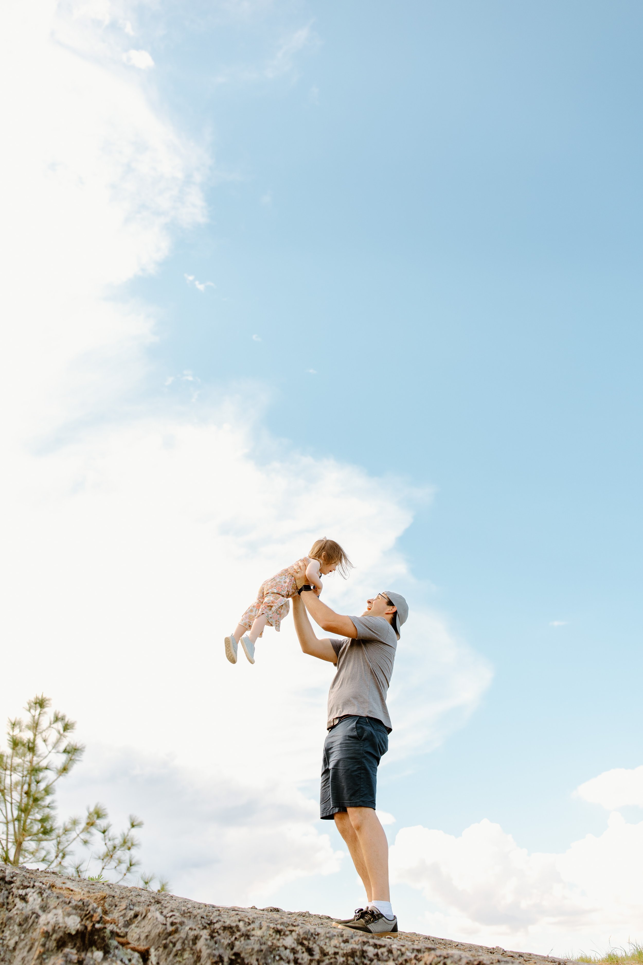 kimberley-bc-spring-wildflower-family-session-p-11.jpg