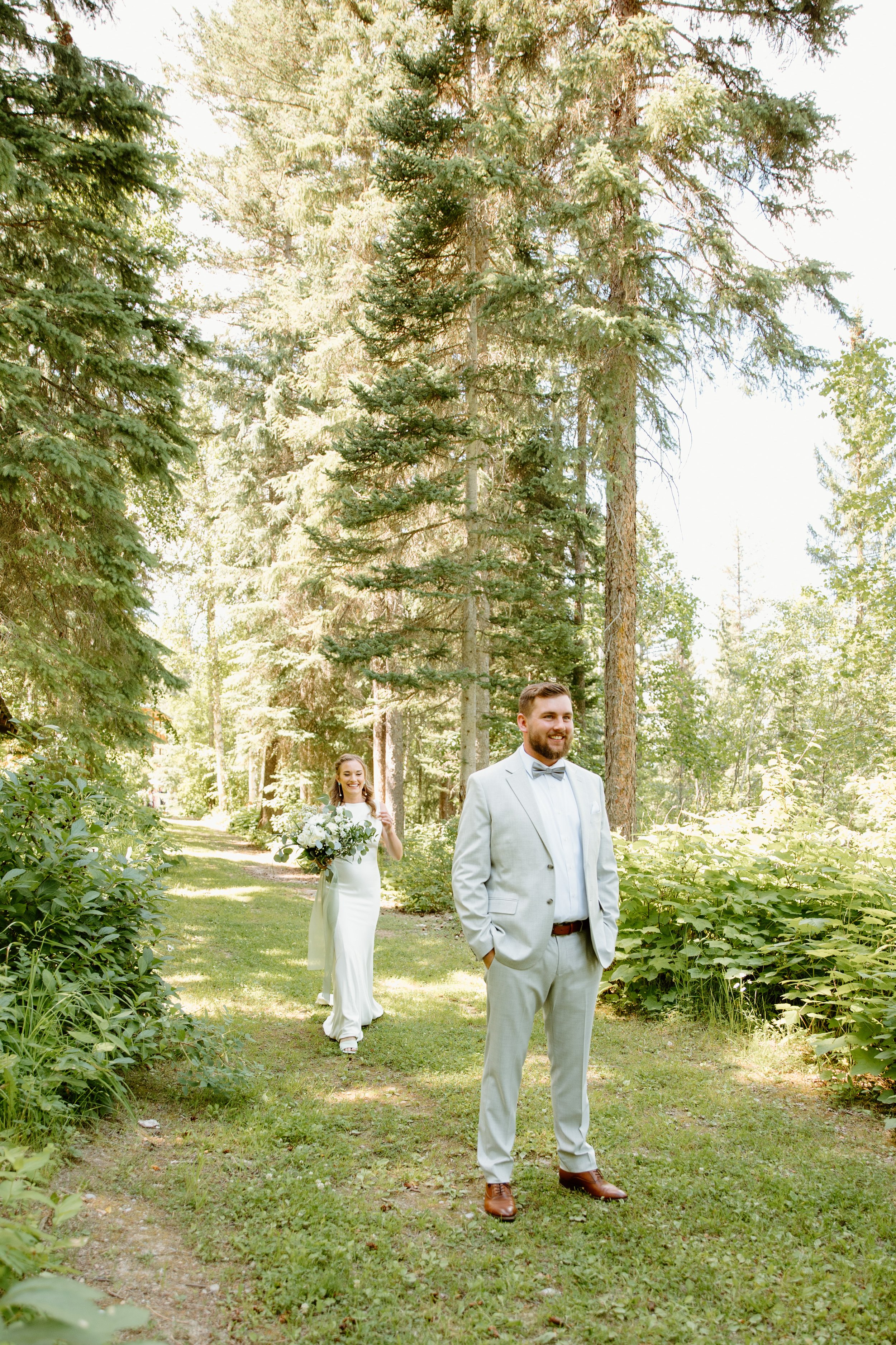 hillside-lodge-golden-bc-wedding-21.jpg