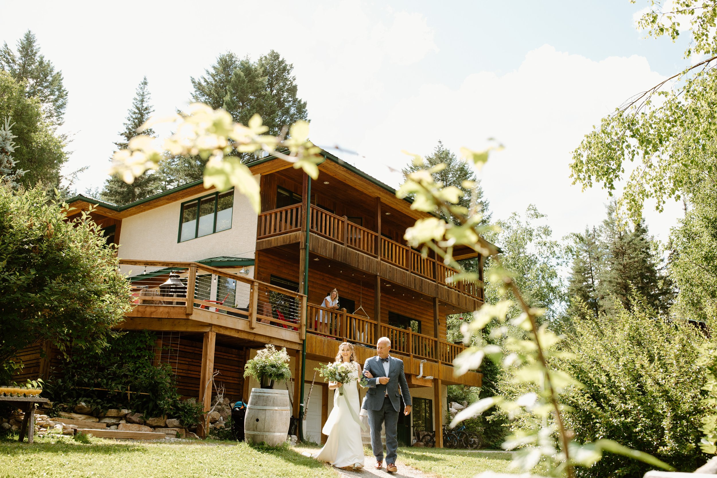 hillside-lodge-golden-bc-wedding-53.jpg