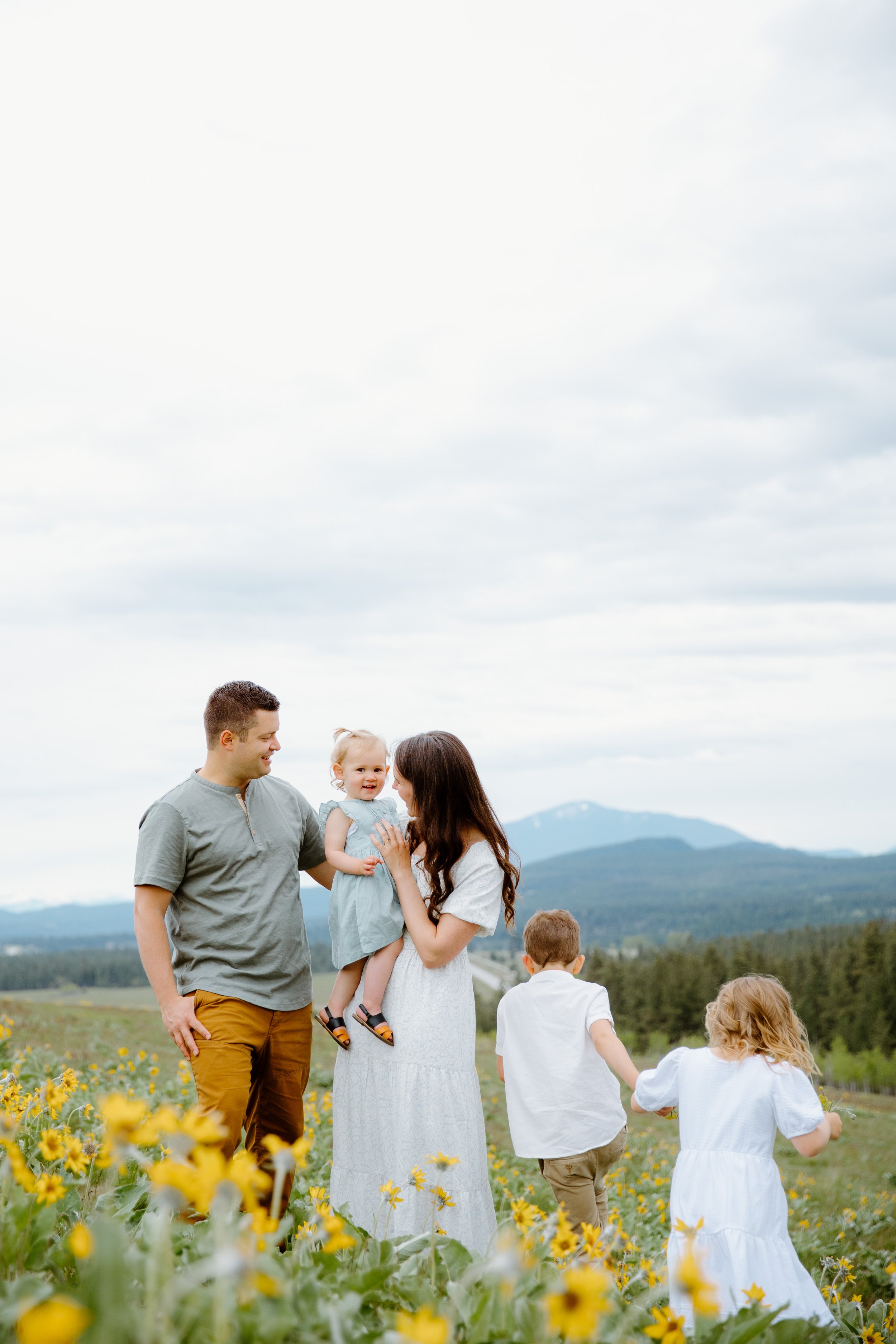 kimberley-cranbrook-bc-family-photographer-9.jpg