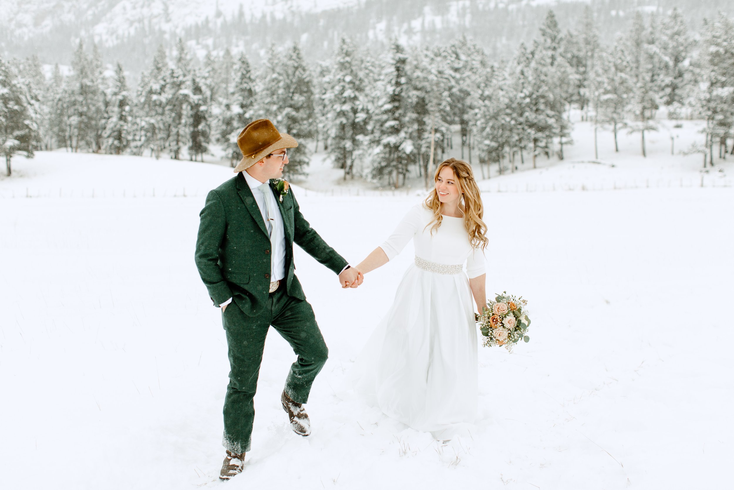 invermere-winter-wedding-21.jpg
