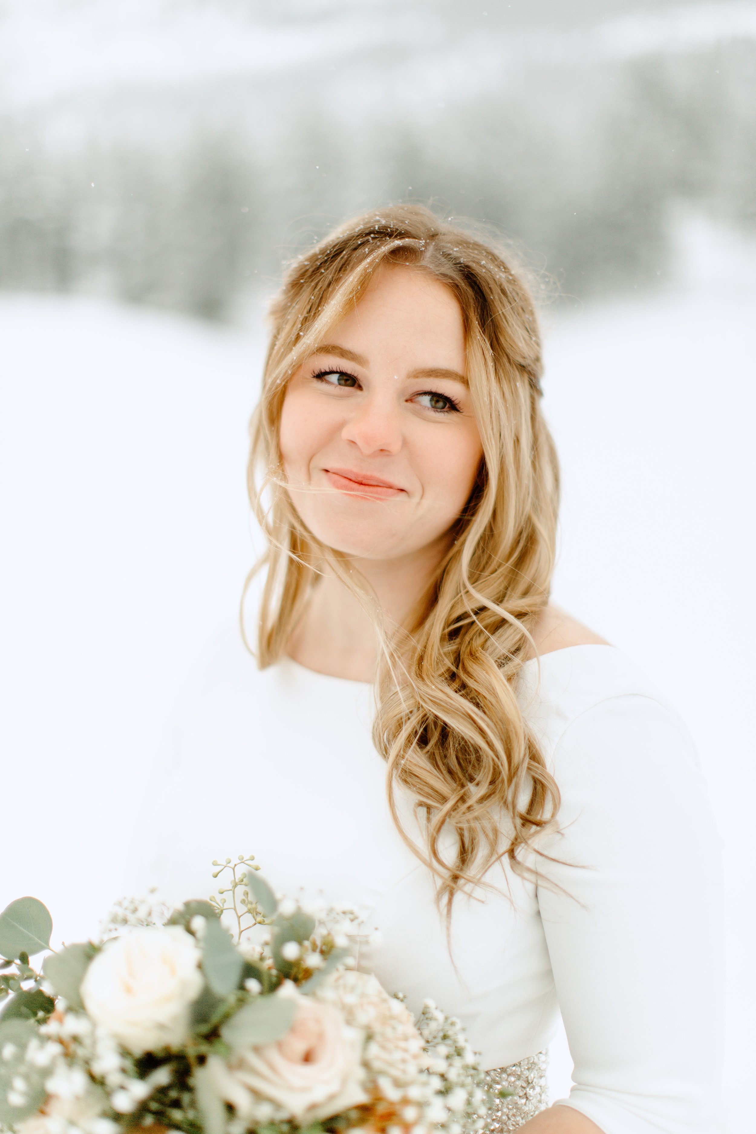 invermere-winter-wedding-25.jpg